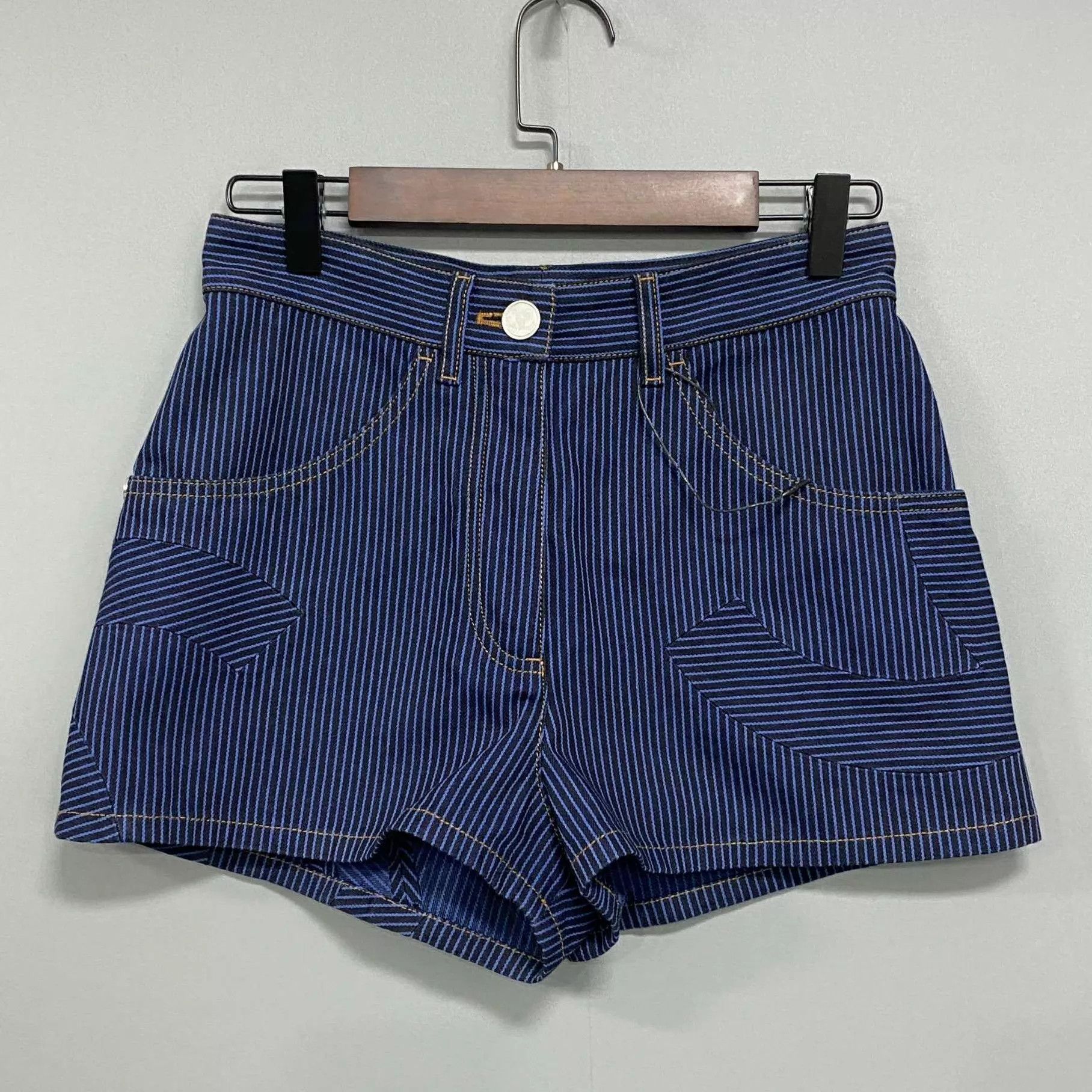 Chanel Chanel Women's Blue Stripe CC Logo Denim Shorts Size 25" / US 0 / IT 36 - 1 Thumbnail