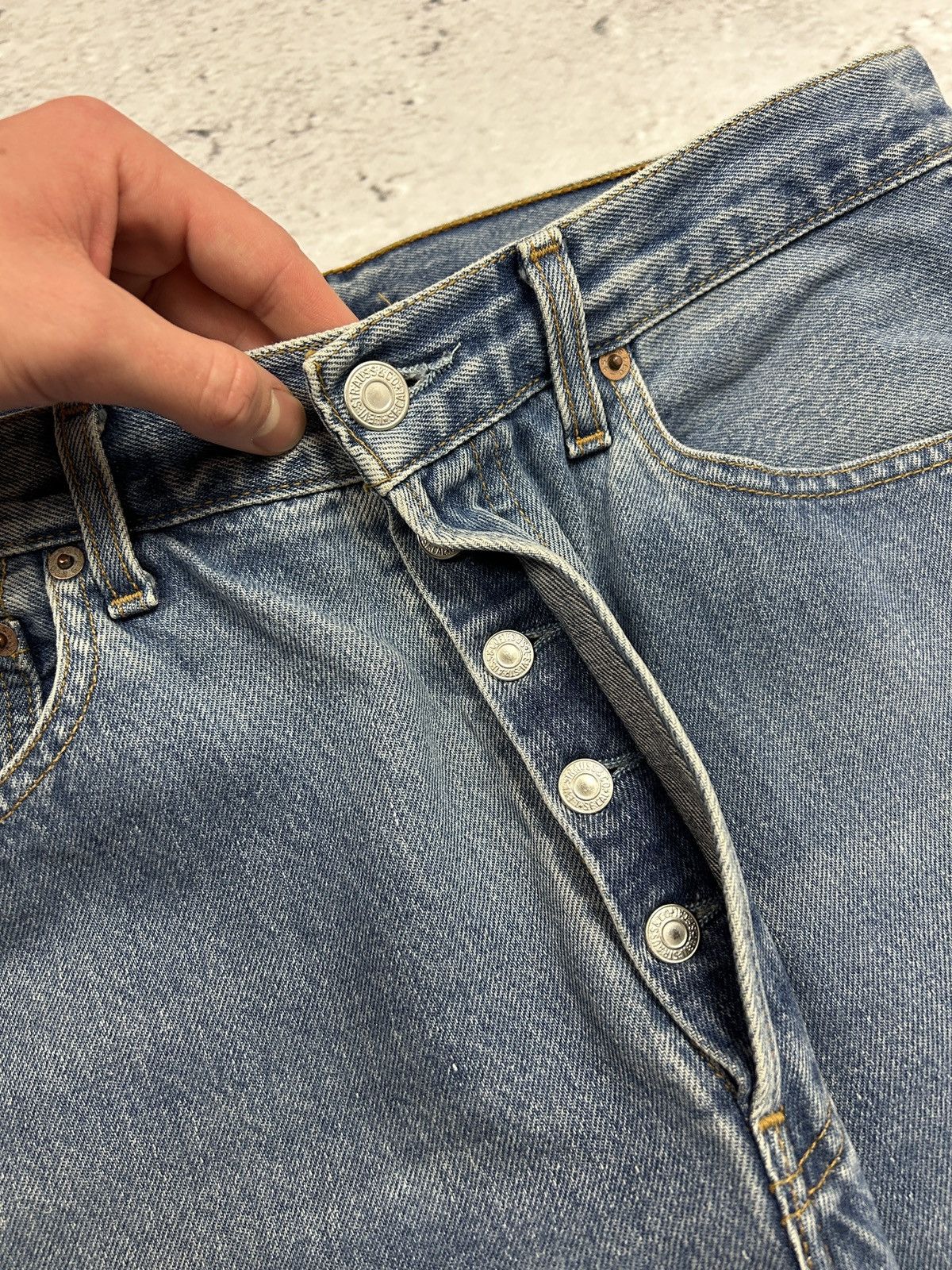 Levi's Vintage Clothing 💥Vintage Levis 501 Washed Baggy Wide Leg Denim Jeans 90s💥 Size US 32 / EU 48 - 10 Thumbnail