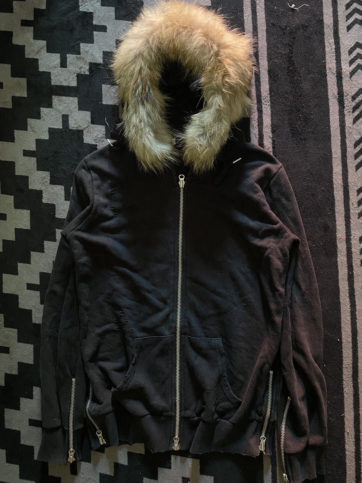 Le Grande Bleu (L.G.B.) Japanese unknwn faux fur distressed multi zip hoodie Size US XL / EU 56 / 4 - 1 Thumbnail