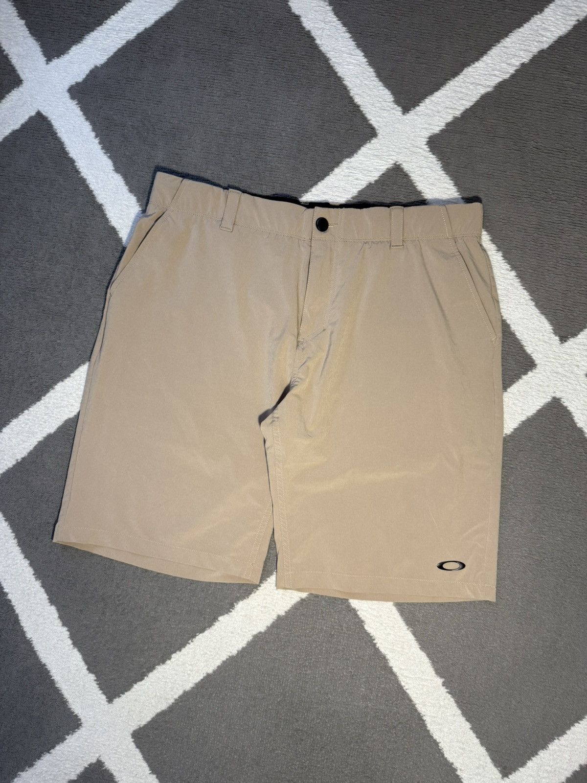 Oakley Oakley men’s beige shorts with logo size 36 Size US 36 / EU 52 - 1 Thumbnail