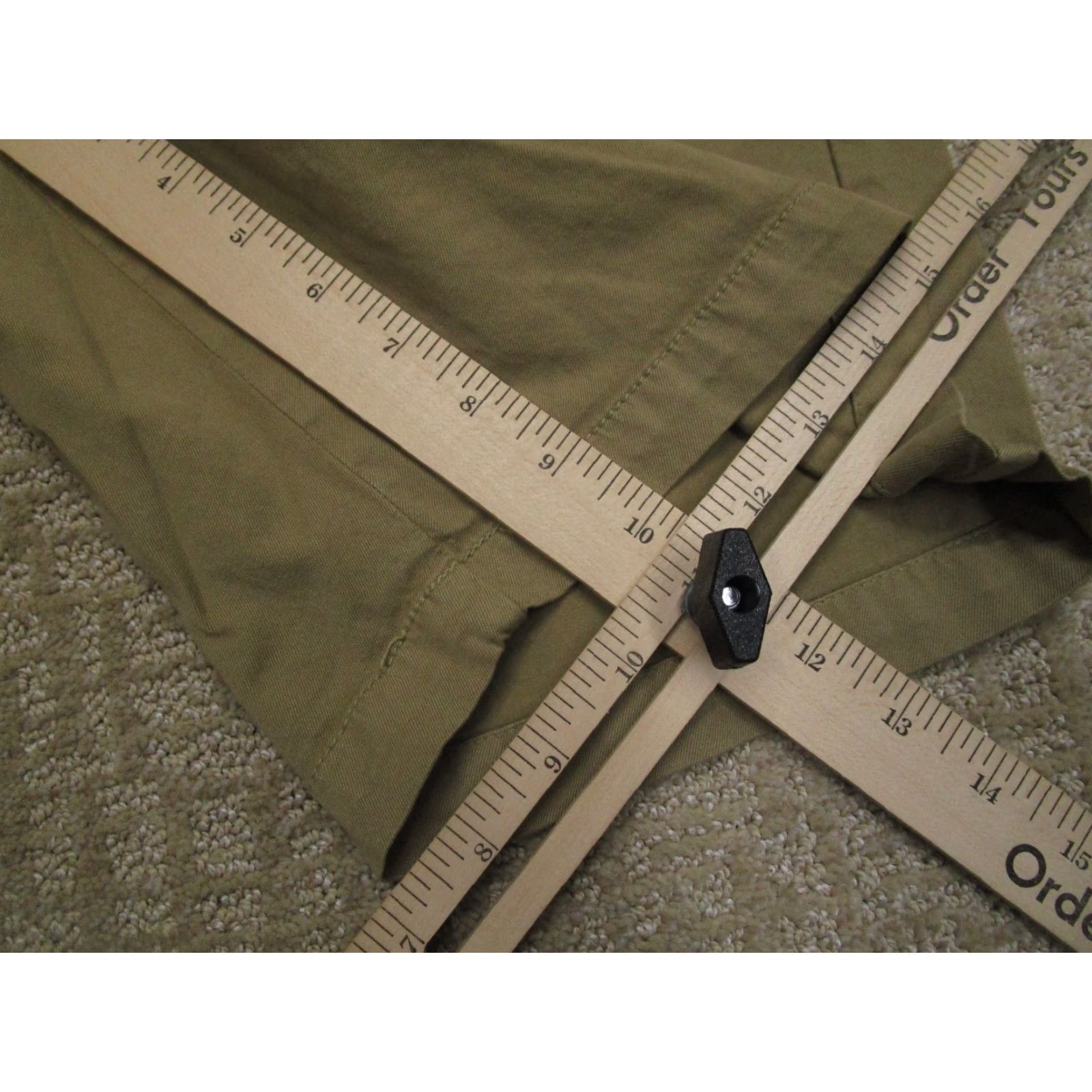 Tommy Bahama Tommy Bahama Shorts Men 35 Brown Lightweight Chino Stretch Pima Cotton Casual Size US 35 - 5 Thumbnail