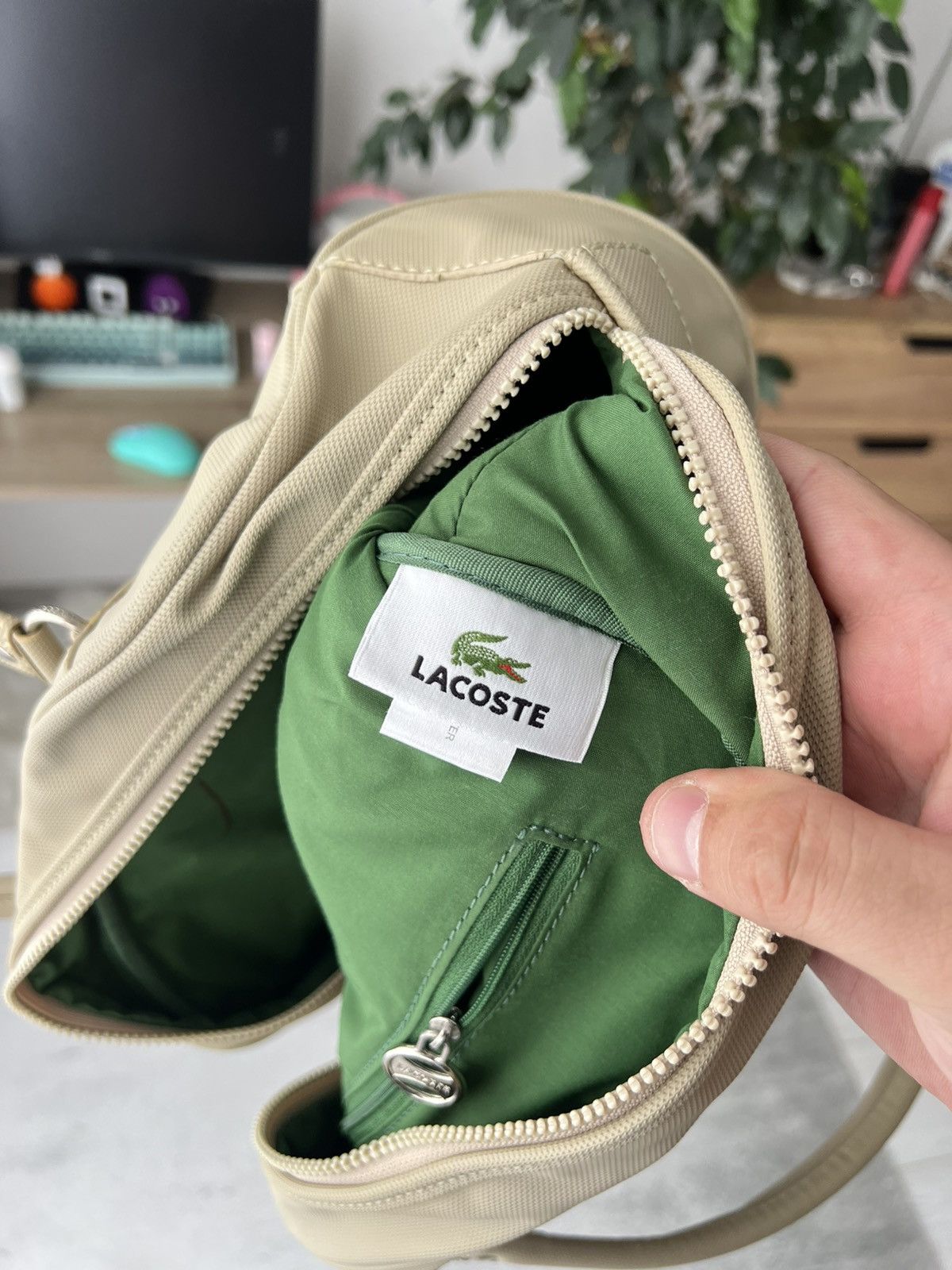 Lacoste 🐊Y2K Lacoste Vintage Bowling Bag Beige Green Croc 2000s Size ONE SIZE - 16 Thumbnail