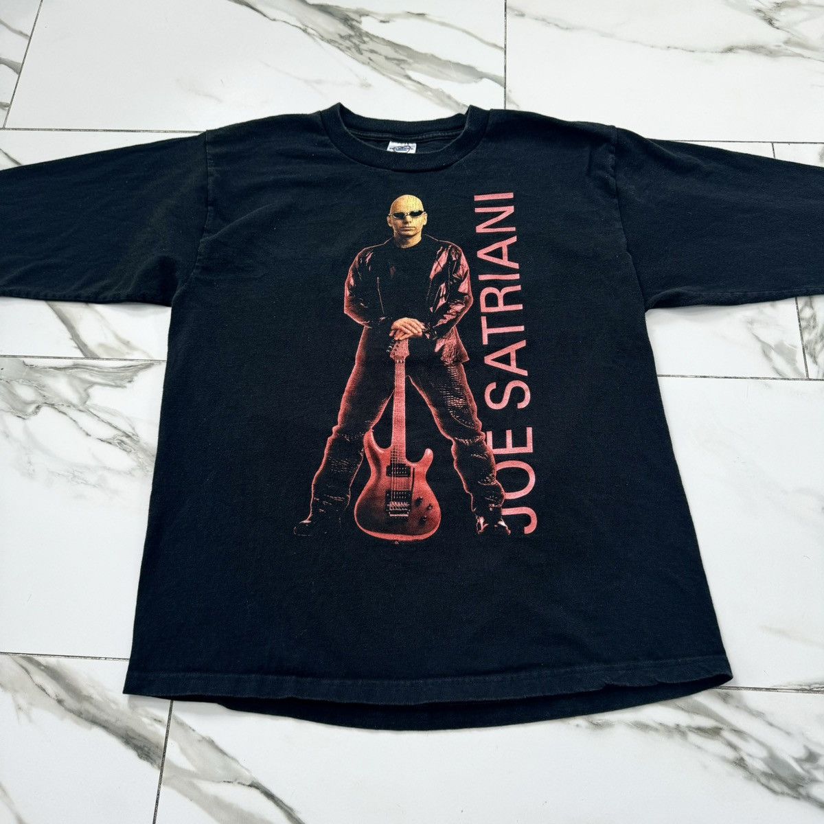 Band Tees VINTAGE 90s JOE SATRIANA TOUR TEE! Size US L / EU 52-54 / 3 - 2 Thumbnail