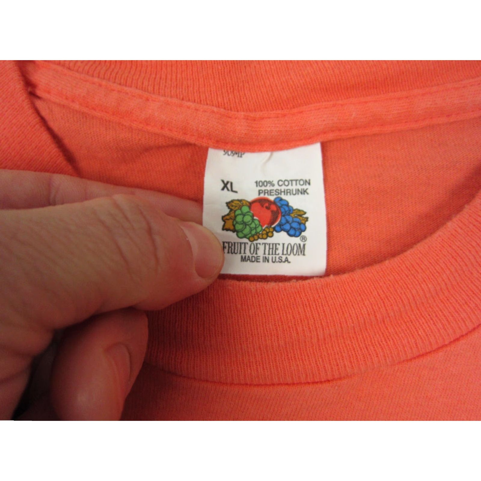Fruit Of The Loom VINTAGE Fruit of the Loom Shirt Mens XL Orange Crew Neck Short Sleeve USA Logo T-Shirt XL Mens Orange Fruit of the Loom Shirt Vintage USA Size US XL / EU 56 / 4 - 5 Thumbnail
