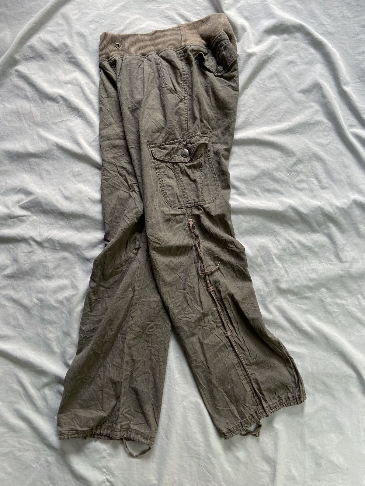 semanticdesign SEMANTIC DESIGN FLARED CARGO PANTS Size US 31 - 4 Thumbnail