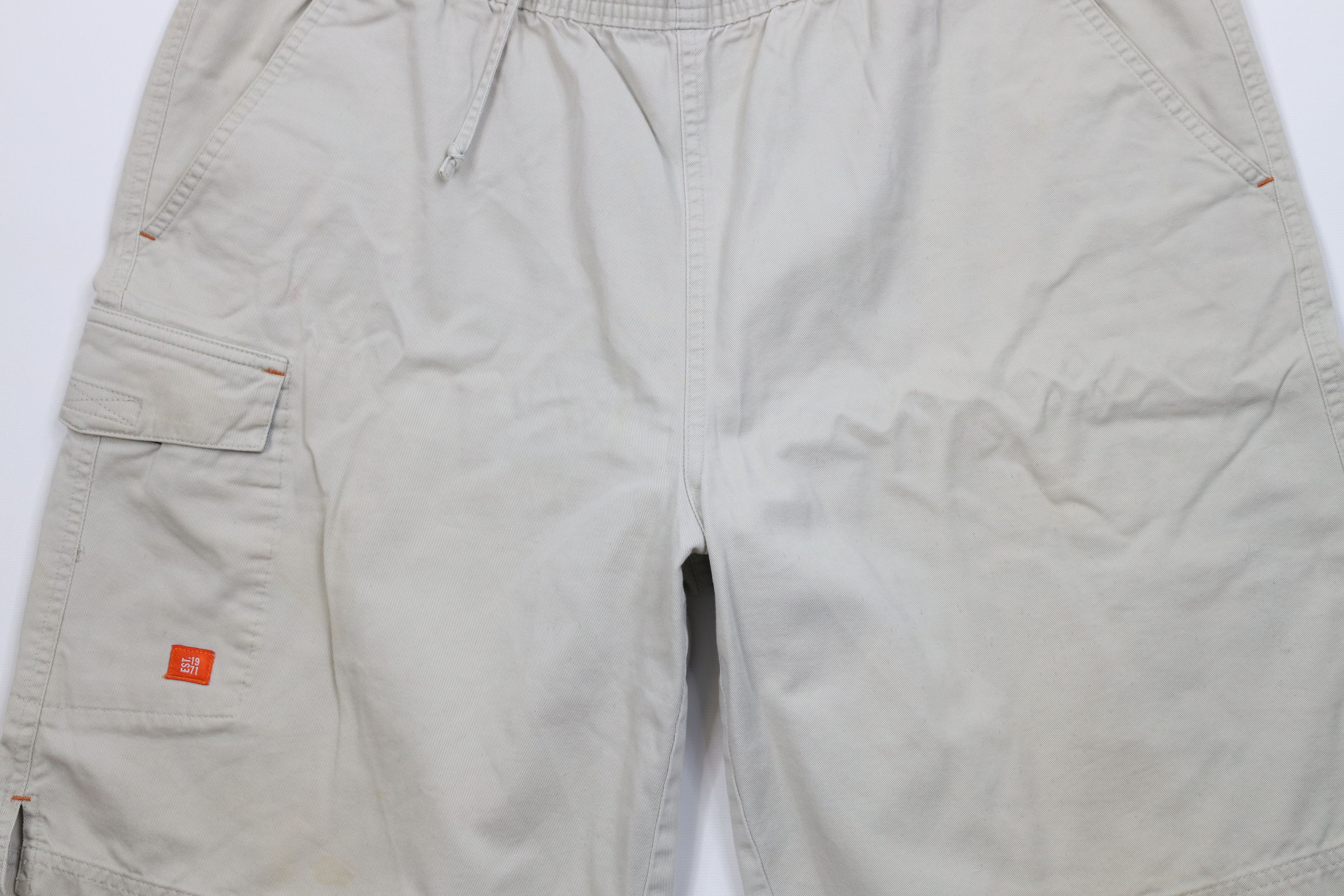 Nike Vintage Nike Spell Out Above Knee Shorts Beige Cotton Size US 34 / EU 50 - 3 Thumbnail