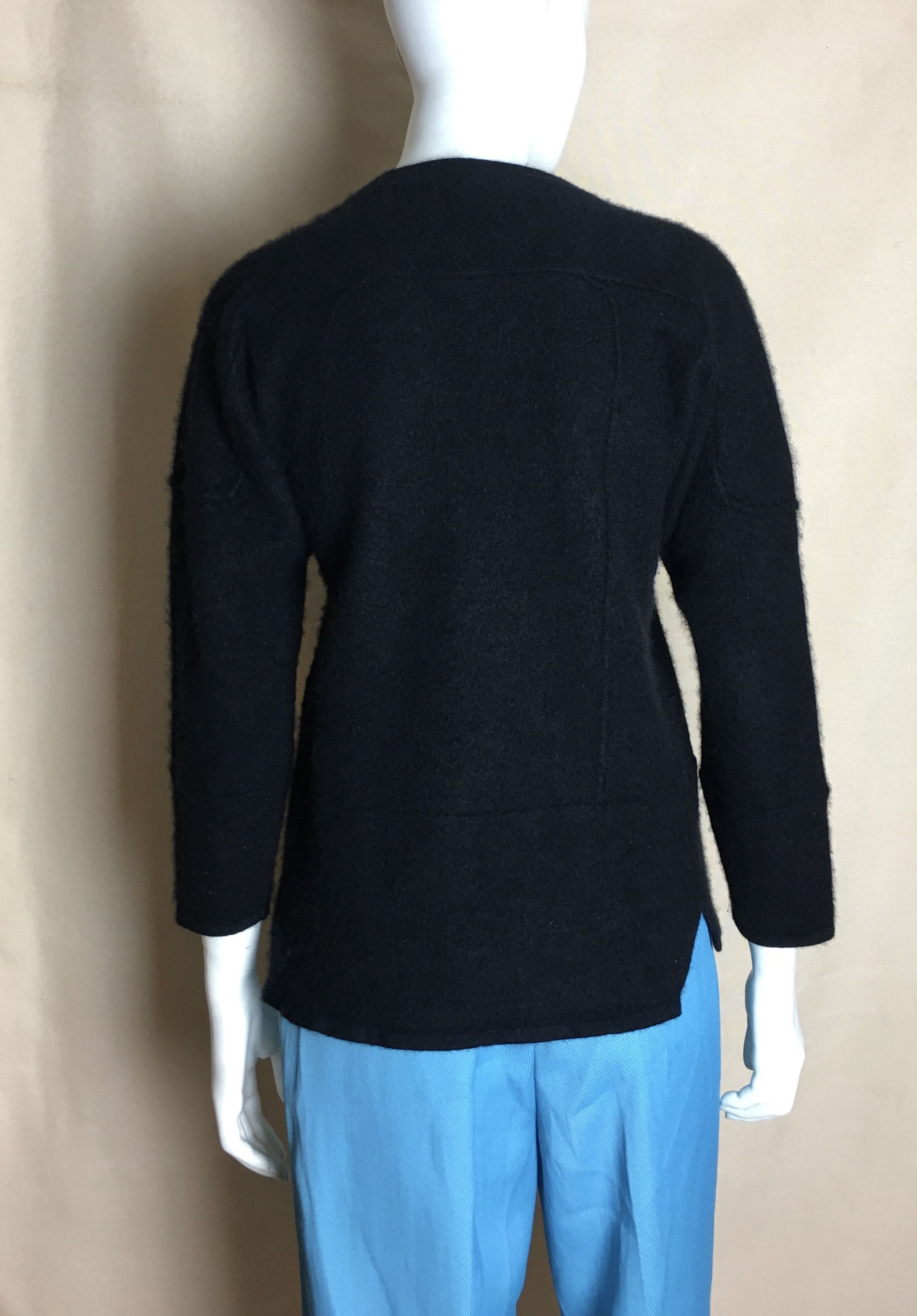 Helmut Lang Helmut Lang Cashmere Black Embroidered Sweater Size XS Size XS / US 0-2 / IT 36-38 - 5 Thumbnail