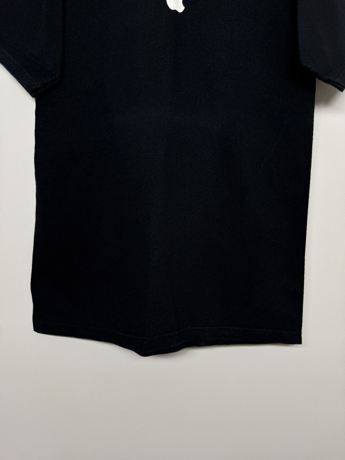 Hanes Vintage Y2K Apple Logo Employee T-Shirt Size US S / EU 44-46 / 1 - 7 Thumbnail