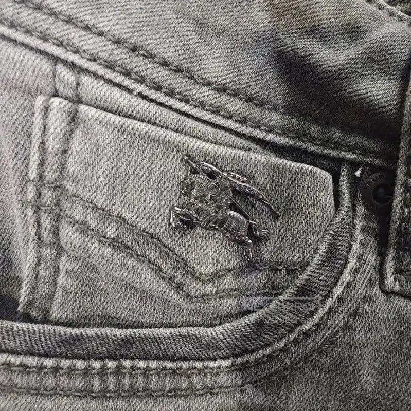 Burberry Burberry Women's Gray Denim Jeans Size S. Size 26" / US 2 / IT 38 - 3 Thumbnail