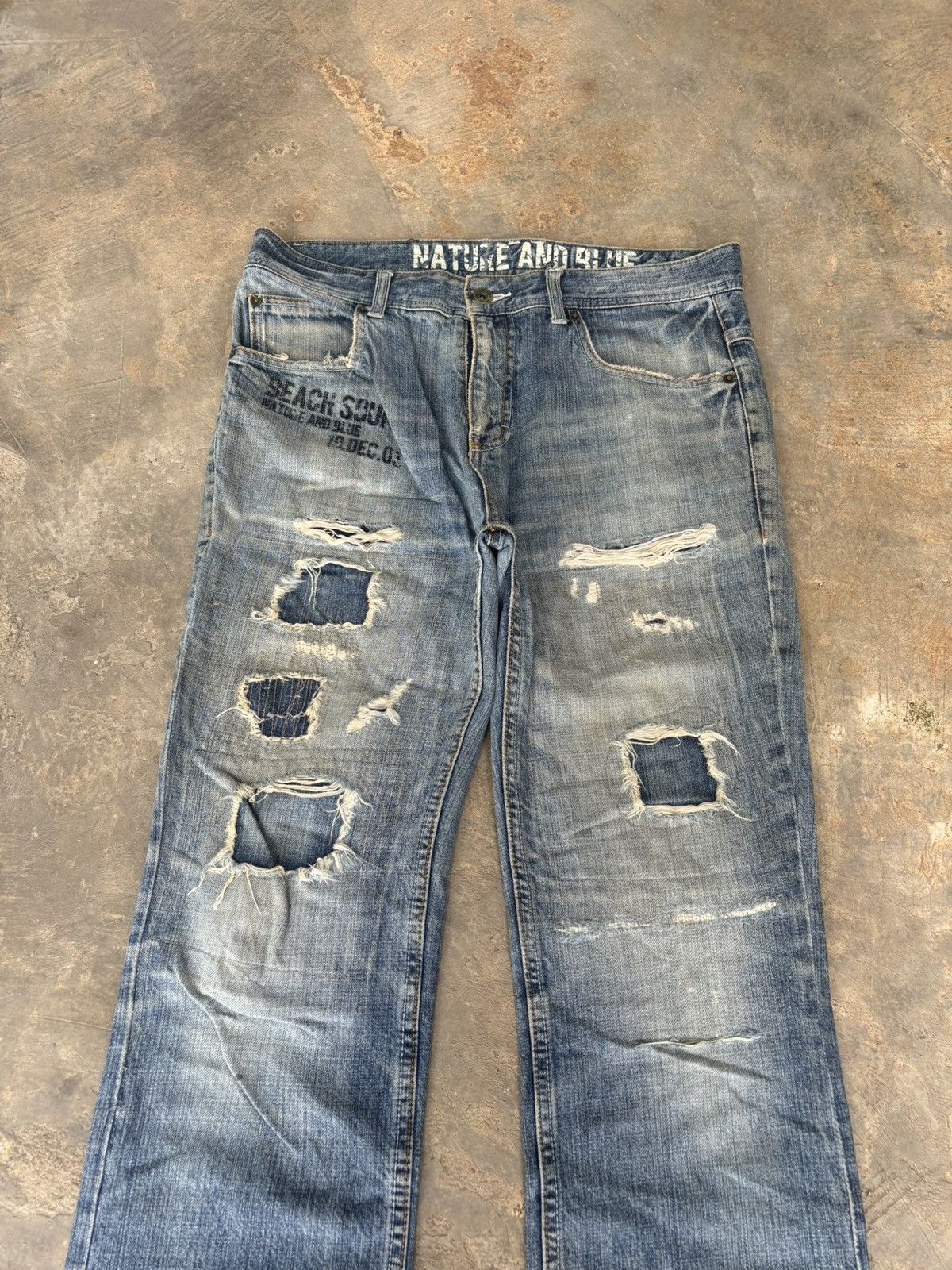 Hysteric Glamour Distressed Denim Nature And Blue Ifsixwasnine Style Jeans Size US 33 - 4 Thumbnail
