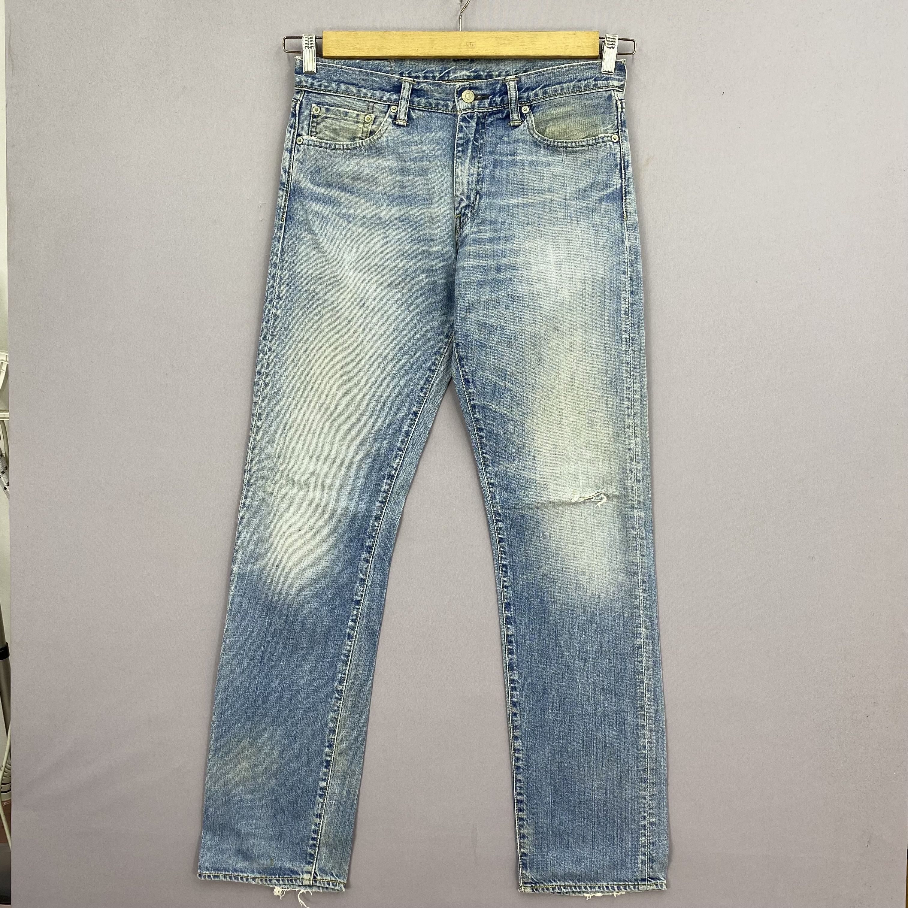 Levi's Vintage Levis Lightwash Jeans Ripped Faded Denim BS47156 Size US 32 / EU 48 - 1 Thumbnail