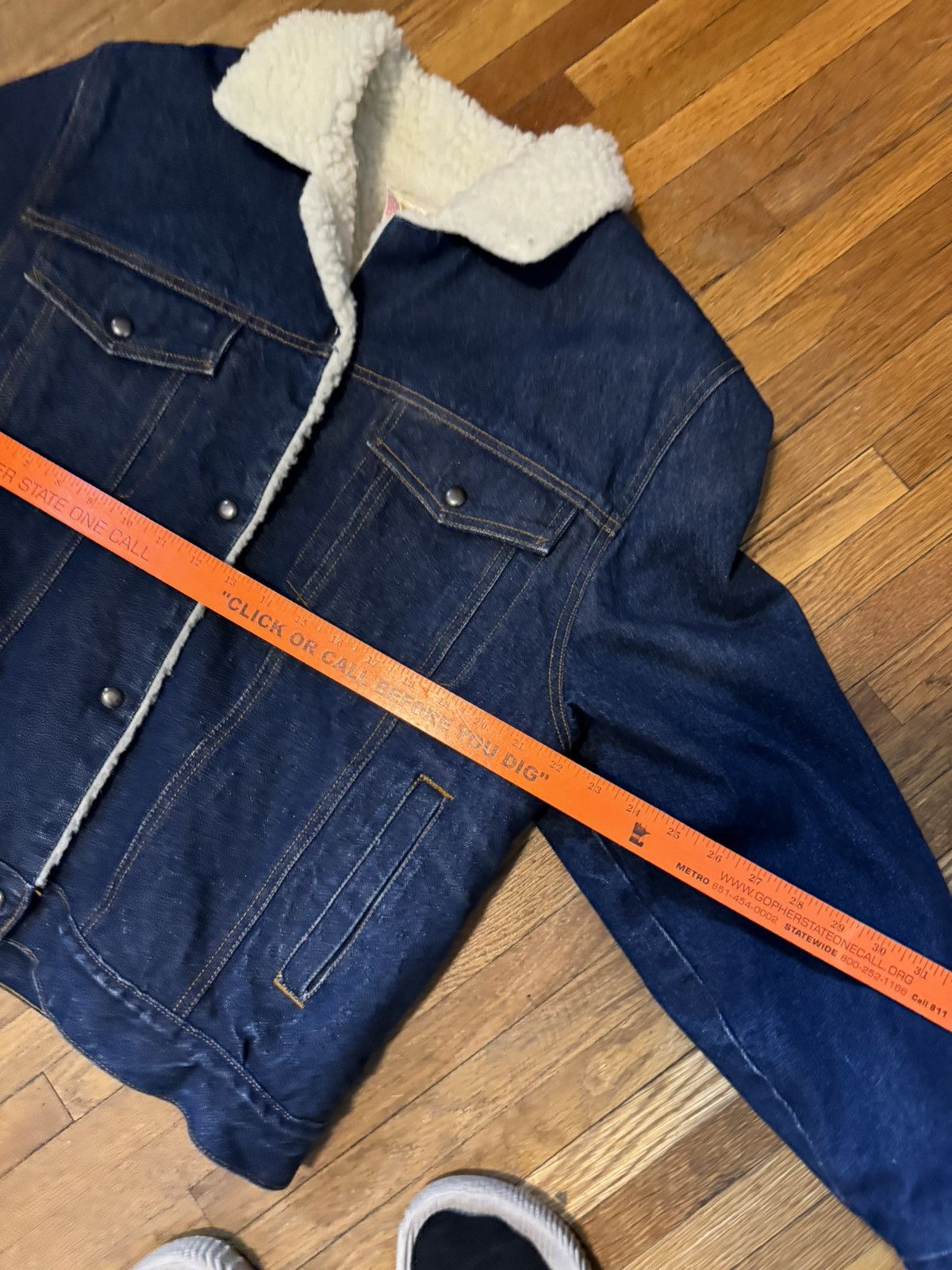Vintage Vintage Sherpa Lined Denim Jacket Size US XL / EU 56 / 4 - 6 Thumbnail