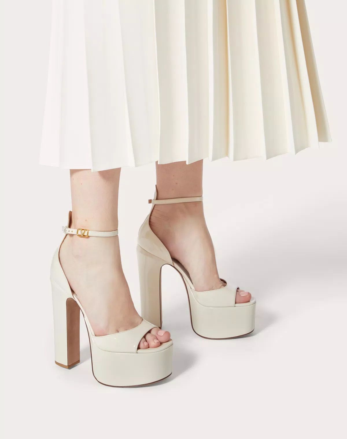Valentino o1s1wg110426 Tan-Go Patent Leather Platform 155mm Sandals Size US 10 / IT 40 - 5 Thumbnail