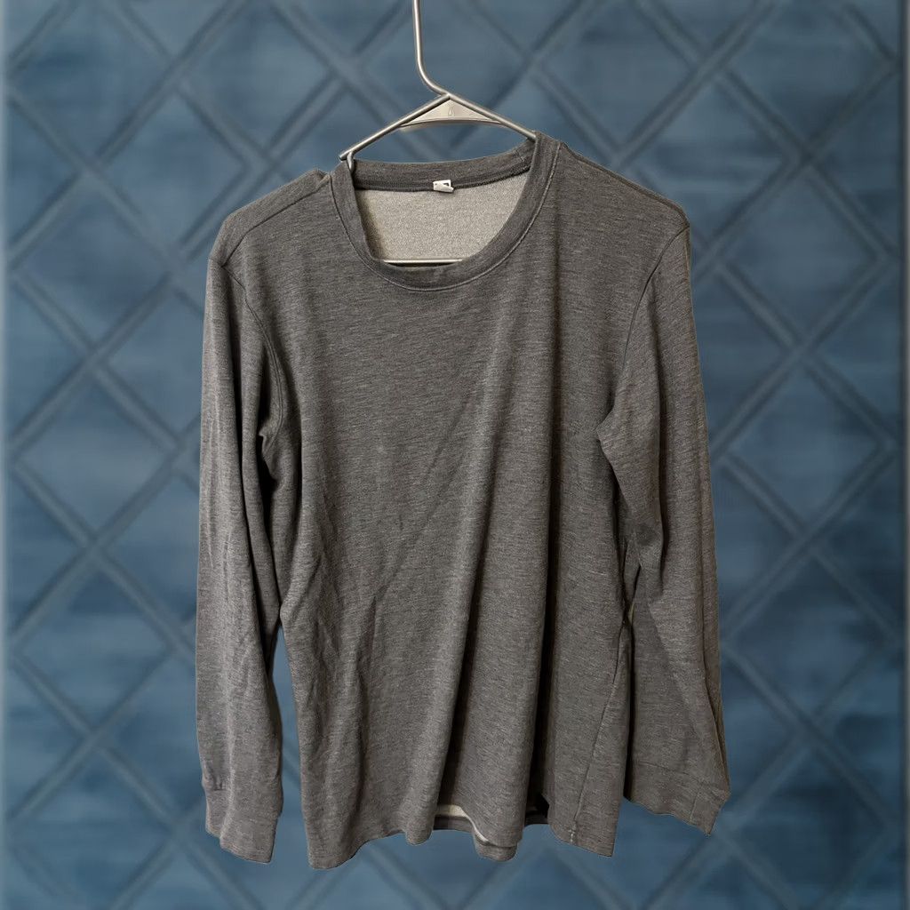 Uniqlo Uniqlo Men's Crew Neck Sweater Gray Size M Long Sleeve Sweatshirt Medium Size US M / EU 48-50 / 2 - 1 Thumbnail