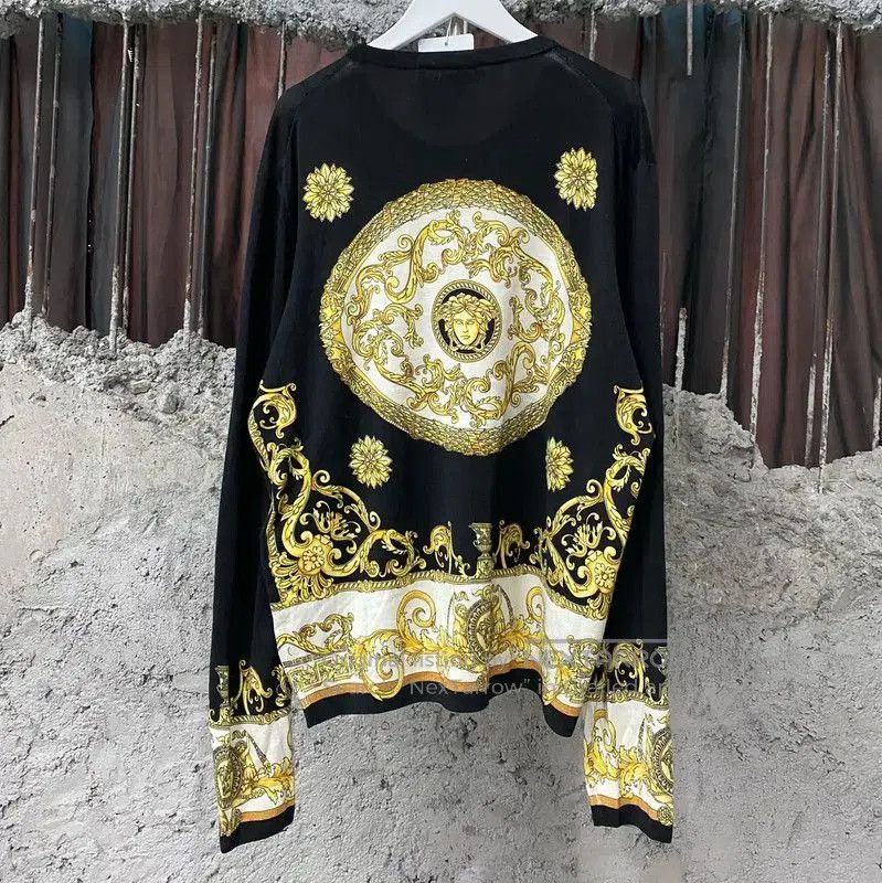 Versace Versace Multicolor Long Sleeve Pullover . Size US M / EU 48-50 / 2 - 2 Thumbnail