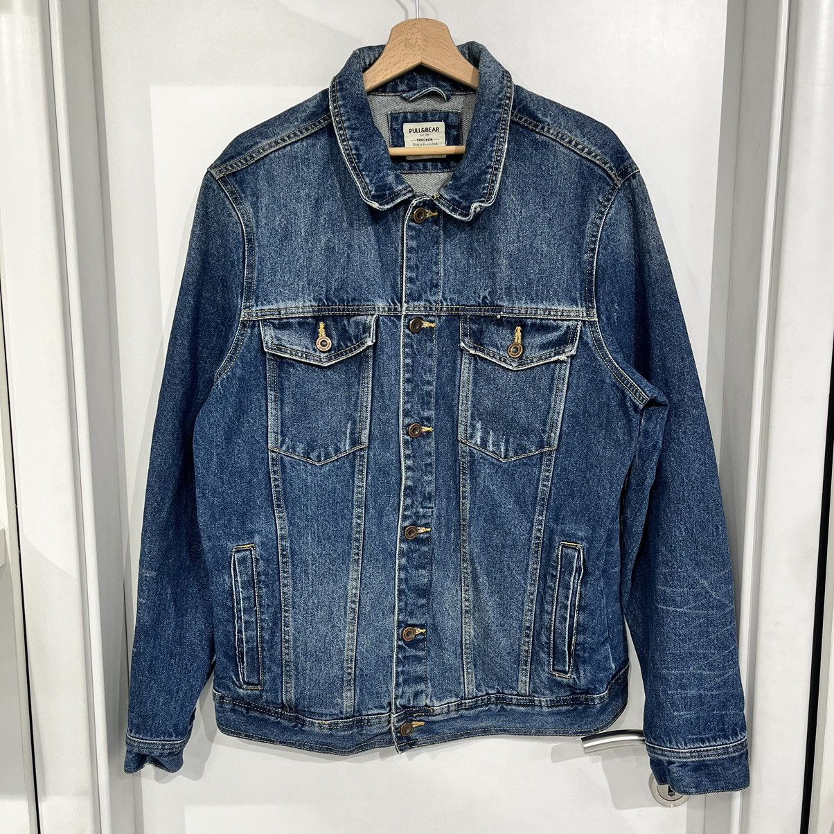 Pull and bear denim jacket fashion