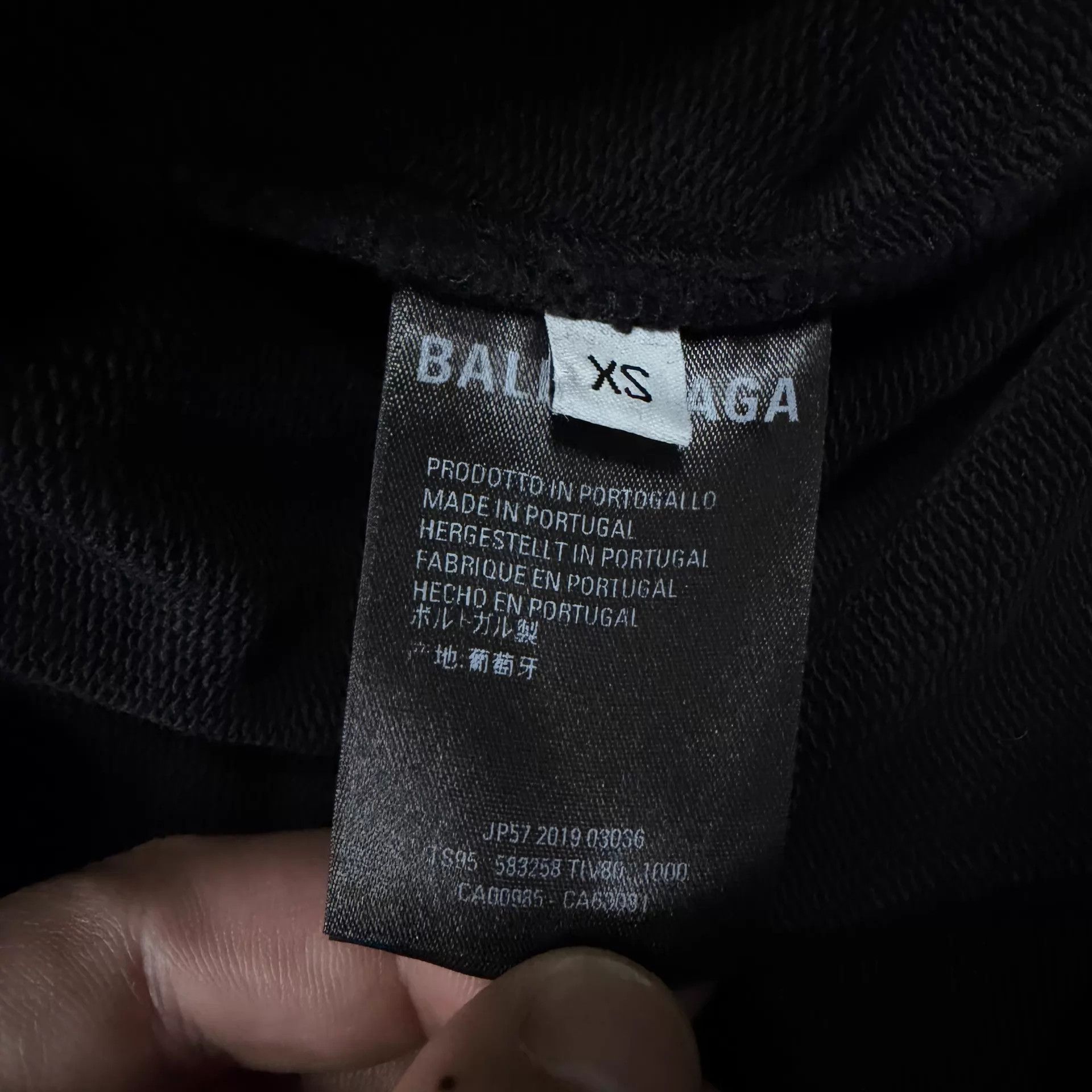 Balenciaga Balenciaga Black Mastercard Hoodie OS XS Size XS / US 0-2 / IT 36-38 - 4 Thumbnail