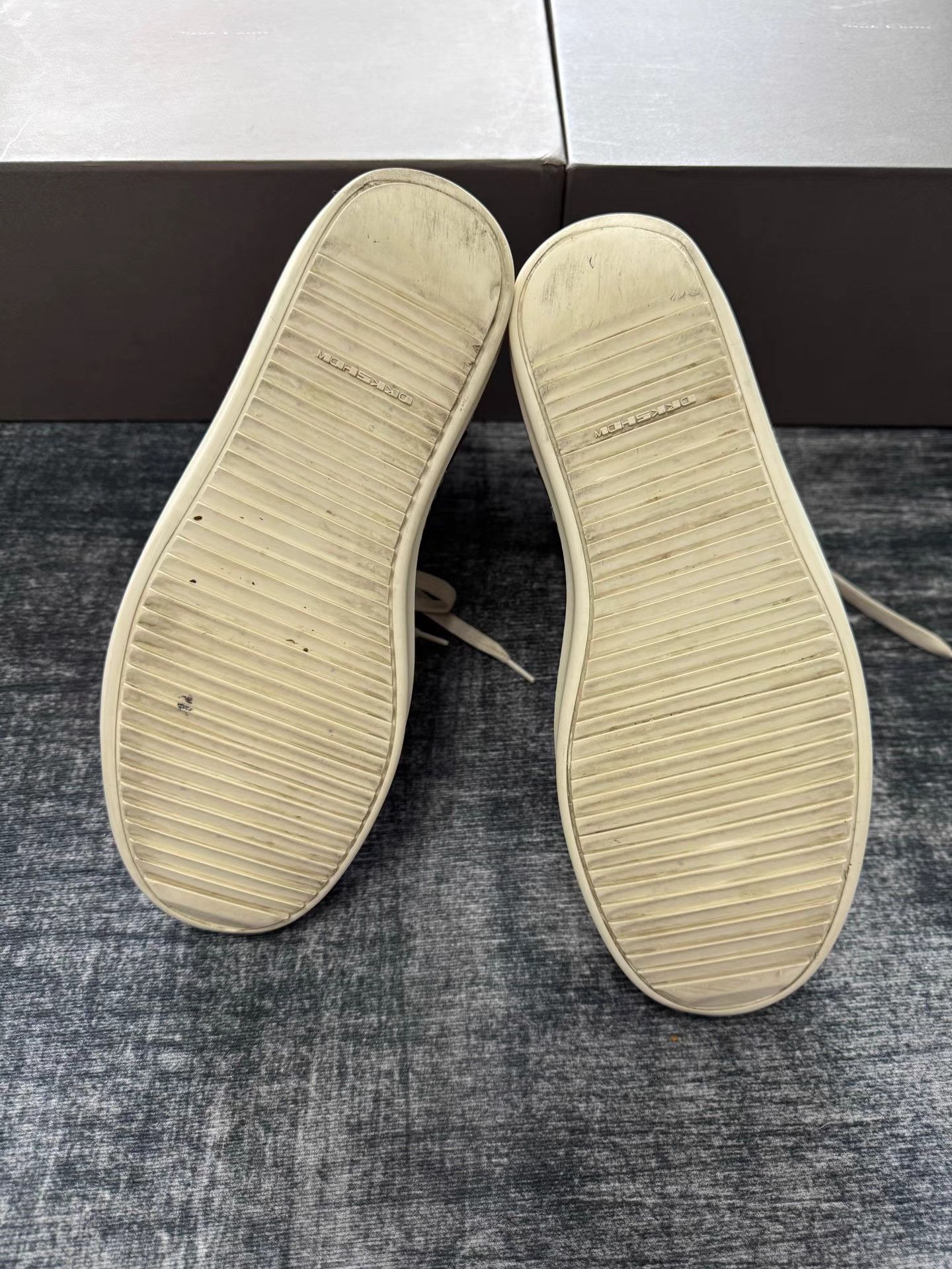 Rick Owens Rick Owens distressed mismatched Converse Size US 9 / EU 42 - 5 Thumbnail