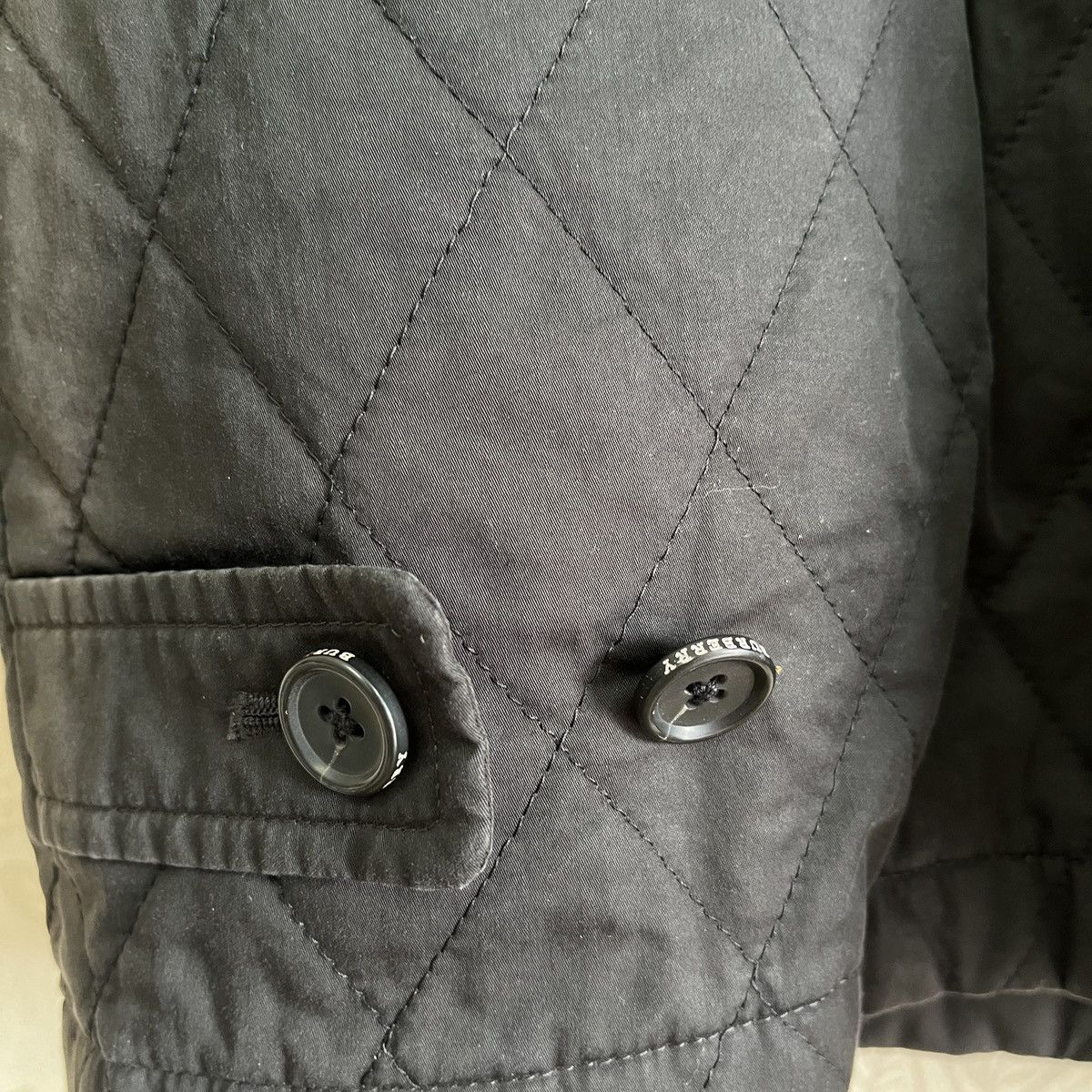 Burberry × Vintage Vintage Burberry London Quilt Jacket Size US M / EU 48-50 / 2 - 14 Thumbnail