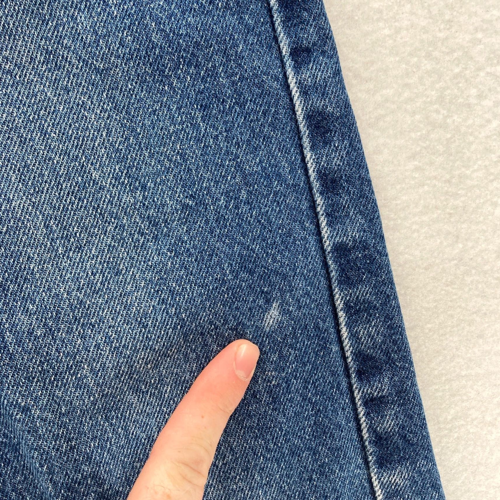Levi's VINTAGE Levi's 505 Jeans Mens 34x30 Regular Fit Straight Blue Denim 2002 Y2K Levi's 505 5-Pocket Design Jeans Mens Blue Denim Regular Size US 34 / EU 50 - 4 Thumbnail