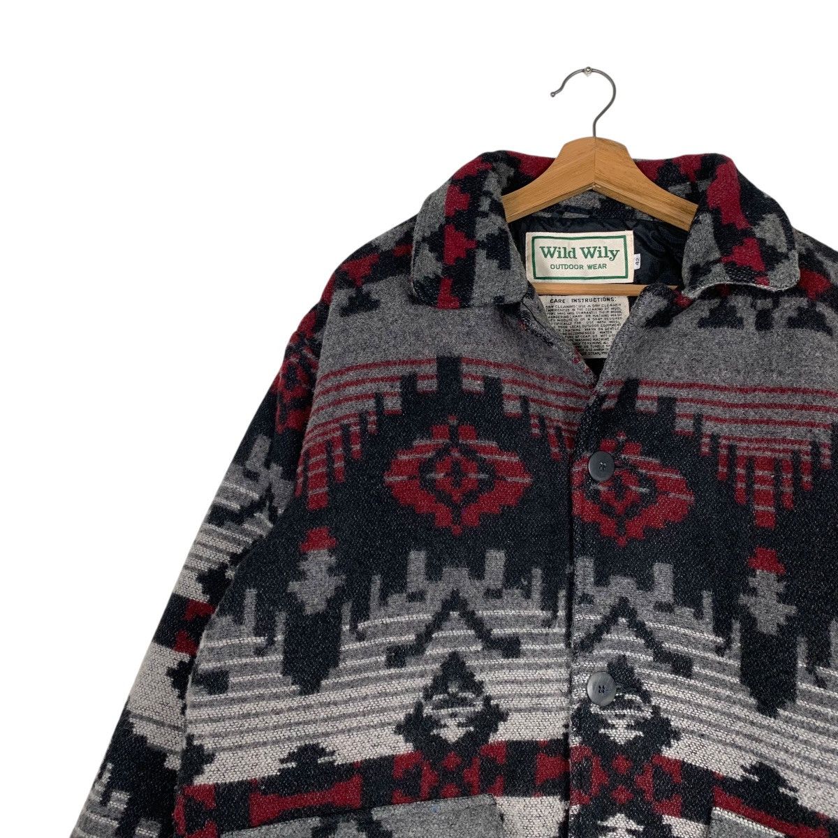 Japanese Brand Vintage Wild Willy Navajo Aztech Outdoor Jacket Size US L / EU 52-54 / 3 - 6 Thumbnail