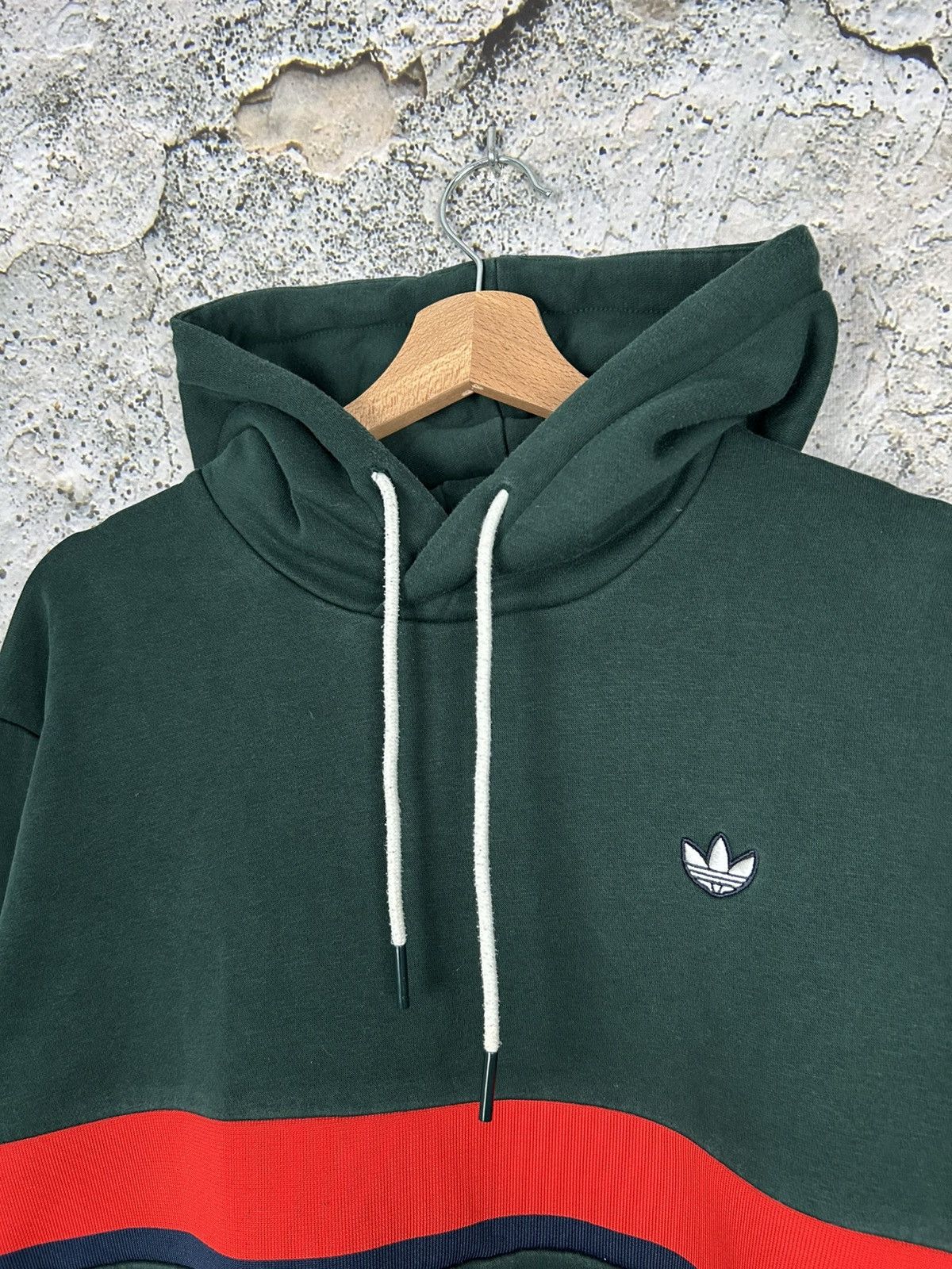 Adidas Adidas Sportswear Green Hoodie Streetwear Drill Rap Baggy Size US L / EU 52-54 / 3 - 3 Thumbnail