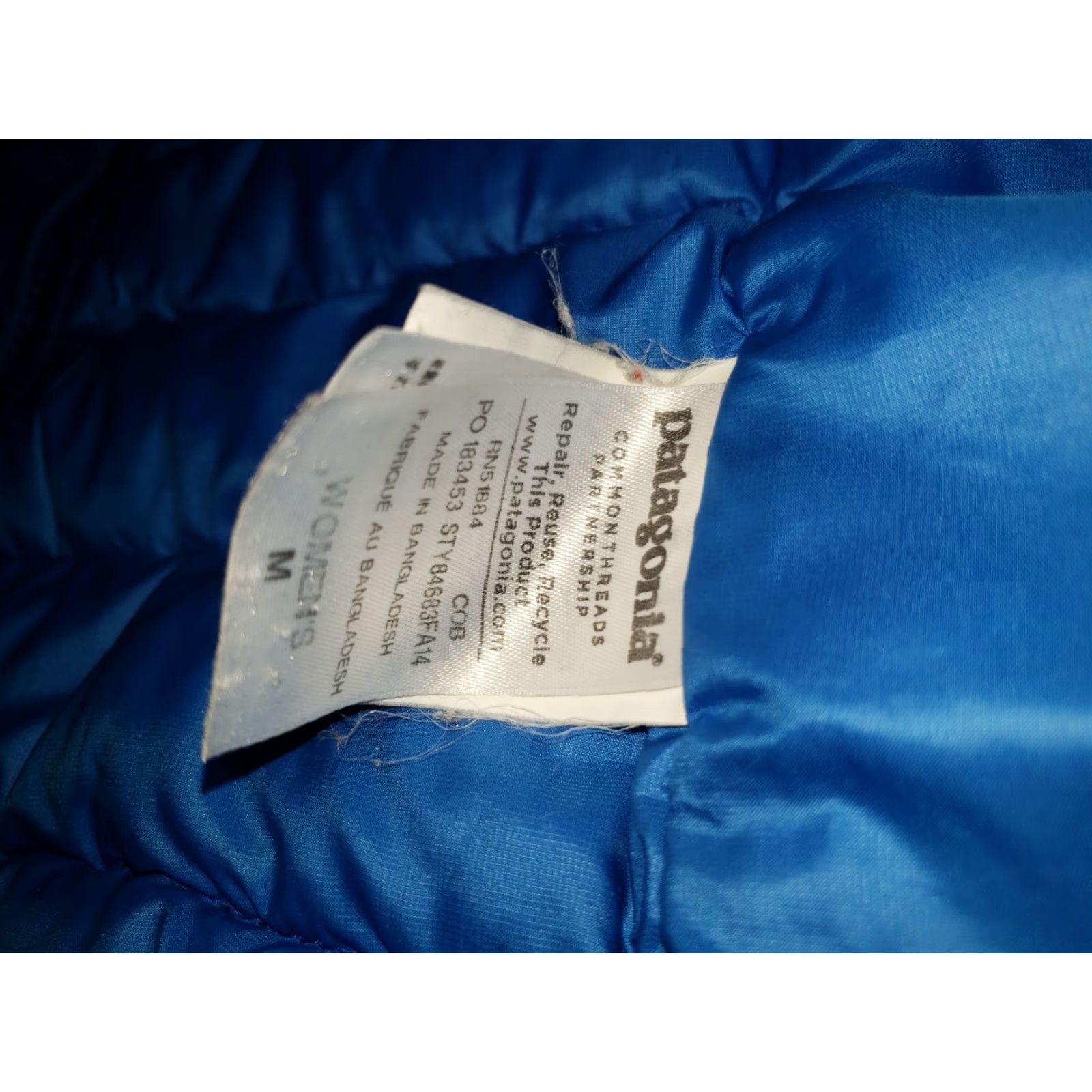 Patagonia Patagonia Down Sweater Jacket M Blue EXCELLENT Shape Womens Puffer Jacket Nylon Down Size M / US 6-8 / IT 42-44 - 5 Thumbnail