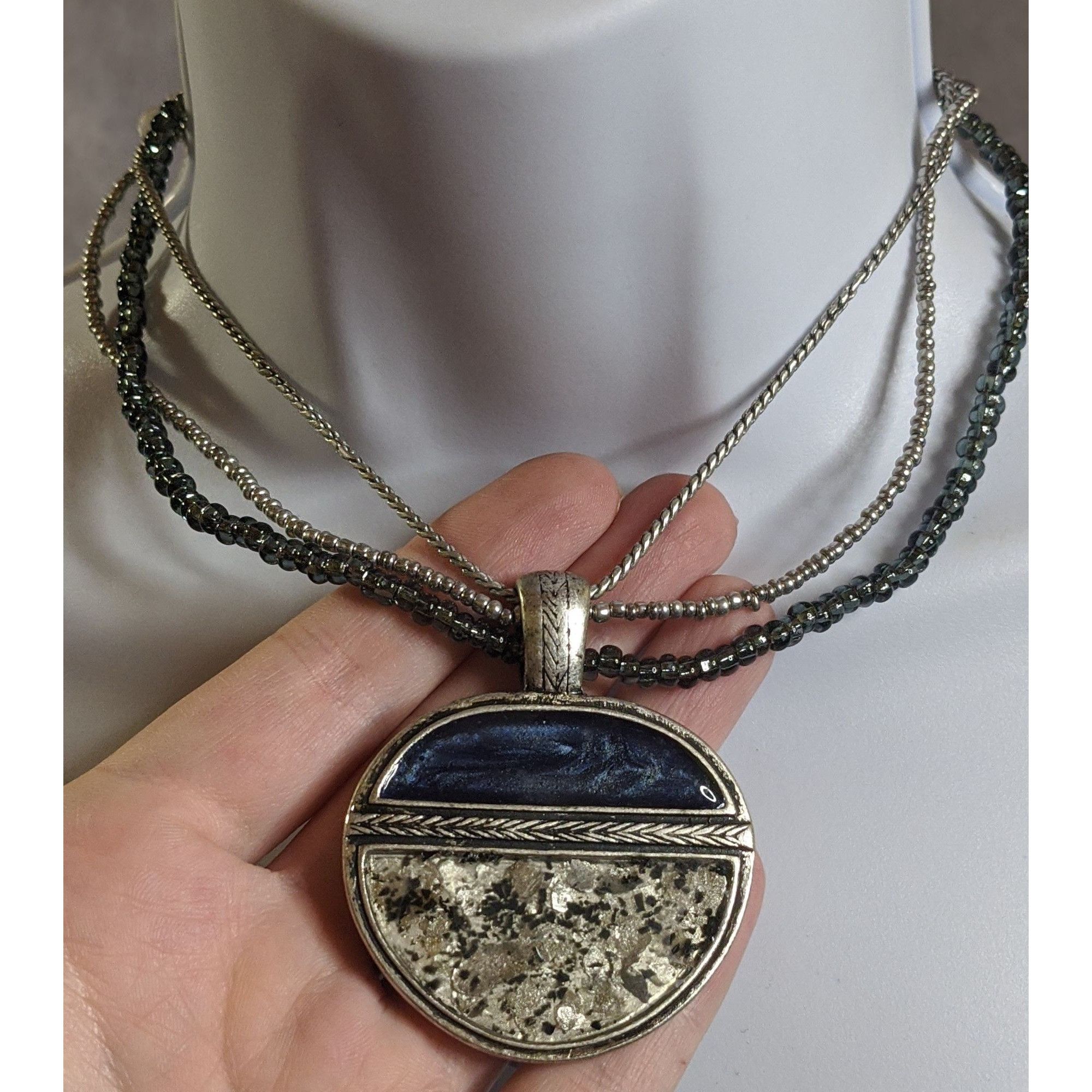 Laura Ashley Laura Ashley Abstract Blue And Silver Tone Multi-Strand Neck Size ONE SIZE - 3 Thumbnail