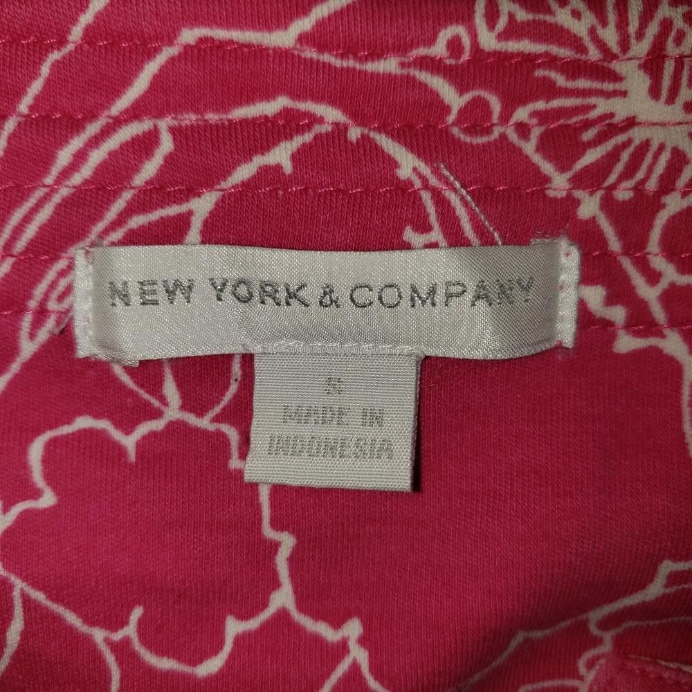 Designer CT504 New York and Co Pink & White Sleeveless V-neck Dress S Size S / US 4 / IT 40 - 6 Thumbnail