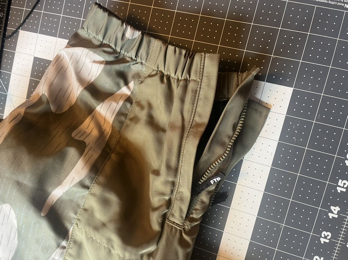 Fuck The Population FTP 187 reflective cargo pants size LARGE Size US 39 - 6 Thumbnail