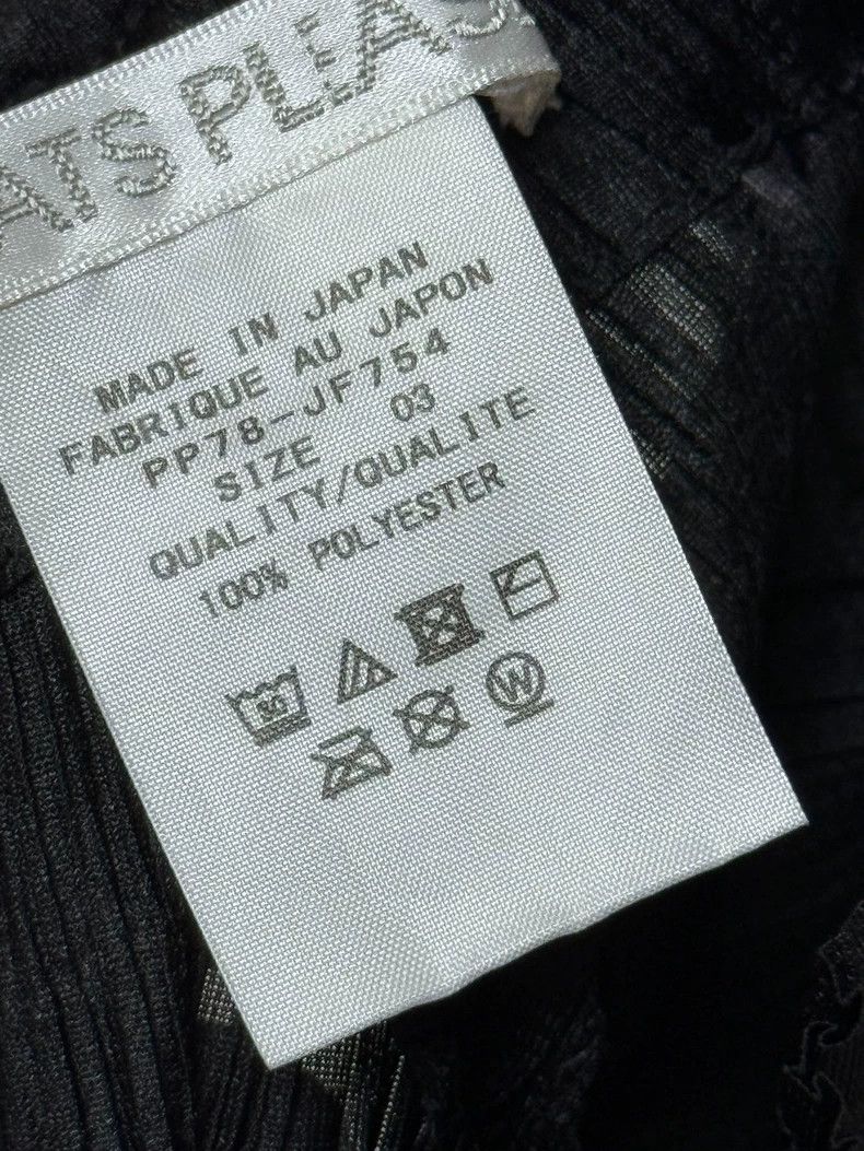 Issey Miyake Issey Miyake size:3 Black pleated hammer shaped pants Size 22" - 4 Thumbnail