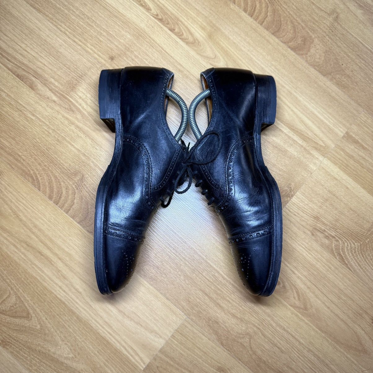 Crockett & Jones Crockett & Jones leather western oxfords brogue guidi style Size US 7.5 / EU 40-41 - 4 Thumbnail