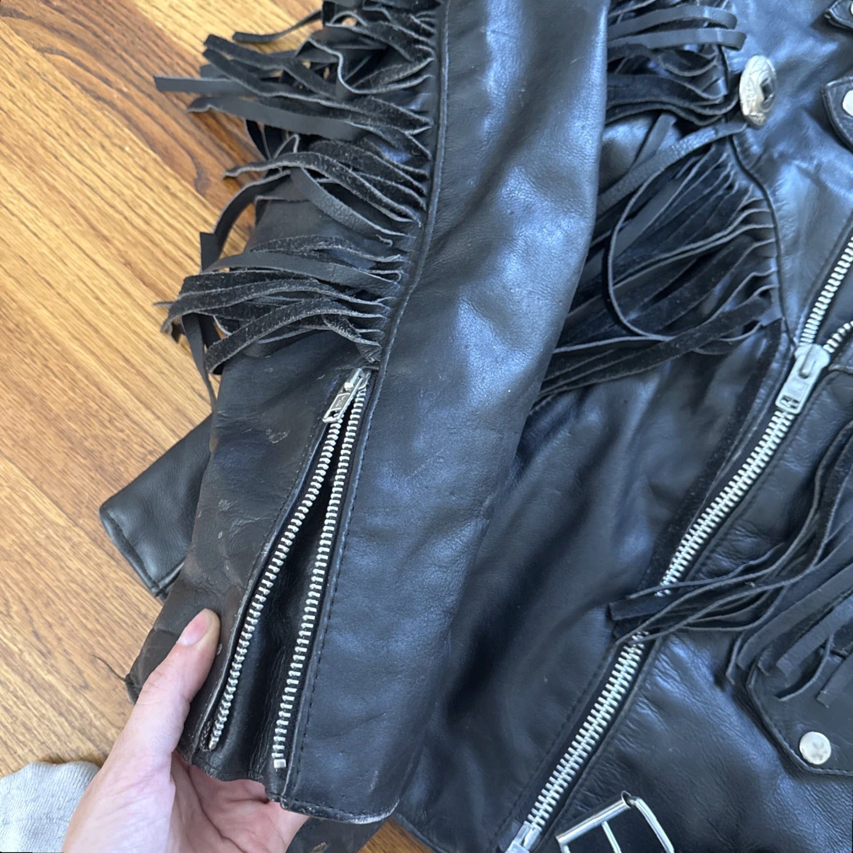 Vintage Manzoor Leather Thinsulate Fringe Motorcycle Jacket Size 46 Size US S / EU 44-46 / 1 - 7 Thumbnail