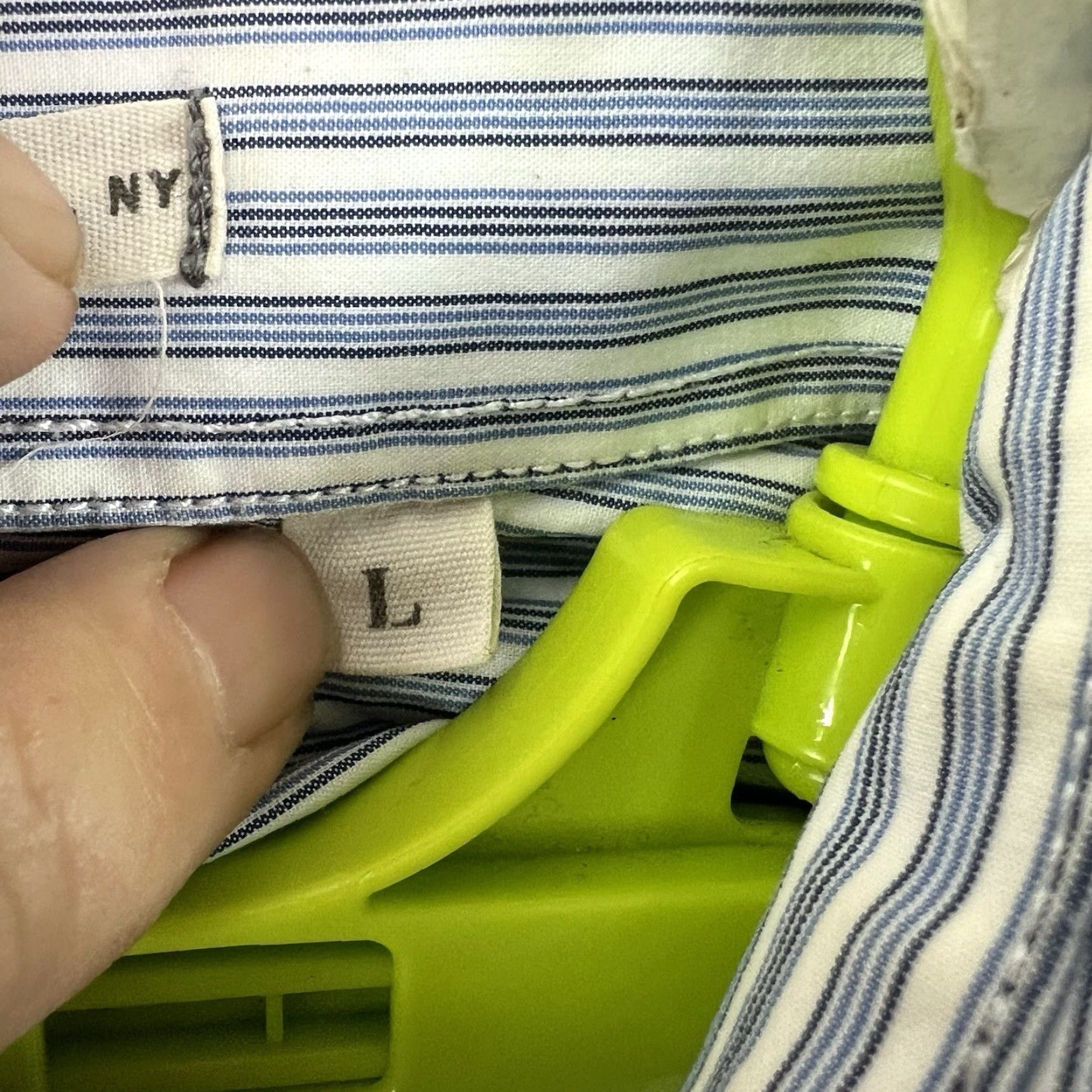 Vintage VINTAGE Ruehl Men's Button-Up Shirt Long Sleeve Casual Office Wear Blue & White Stripes Size L Size US L / EU 52-54 / 3 - 7 Thumbnail