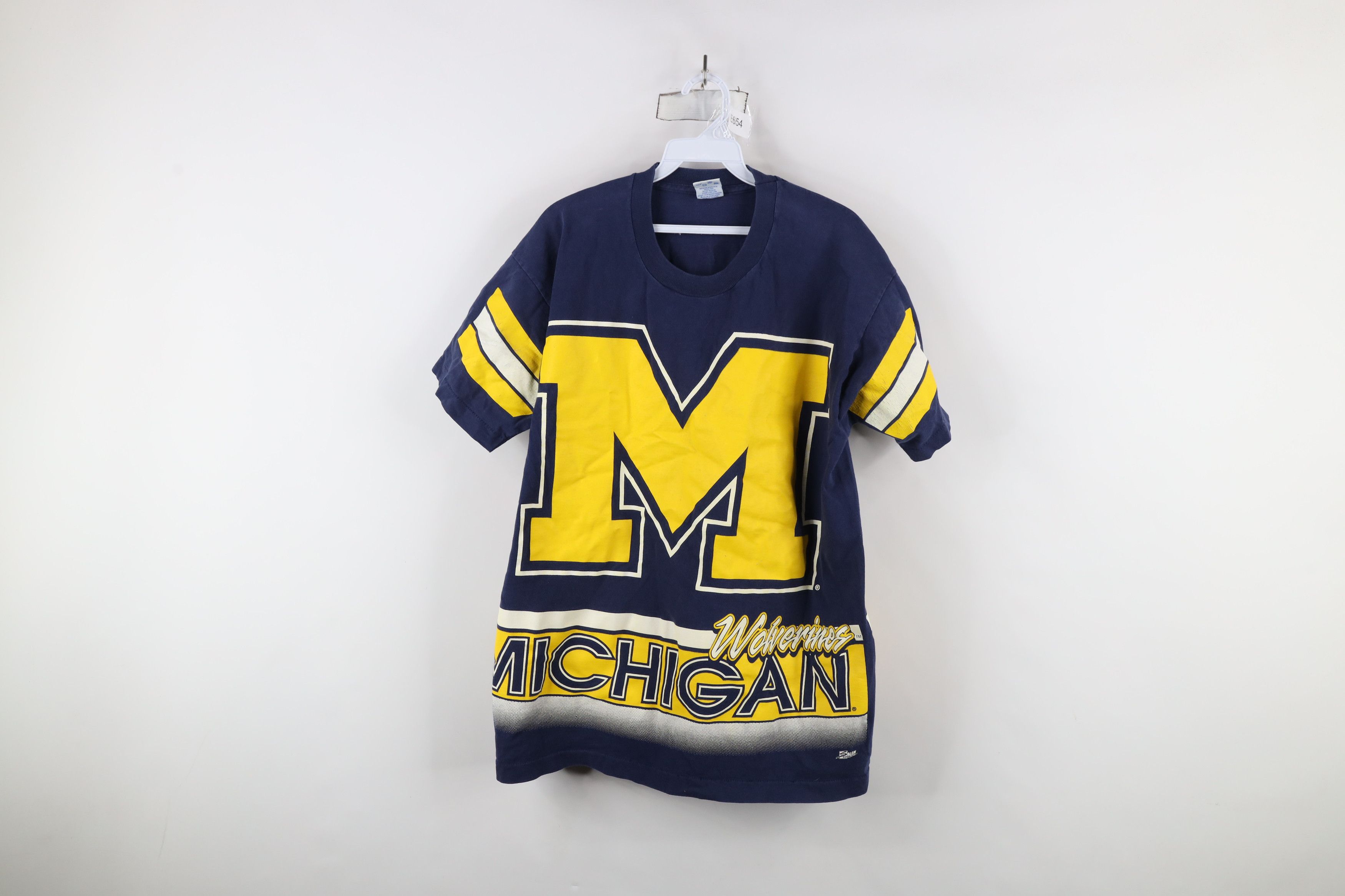 Vintage Vintage 90s Over Print University of Michigan T-Shirt USA Size US L / EU 52-54 / 3 - 1 Thumbnail