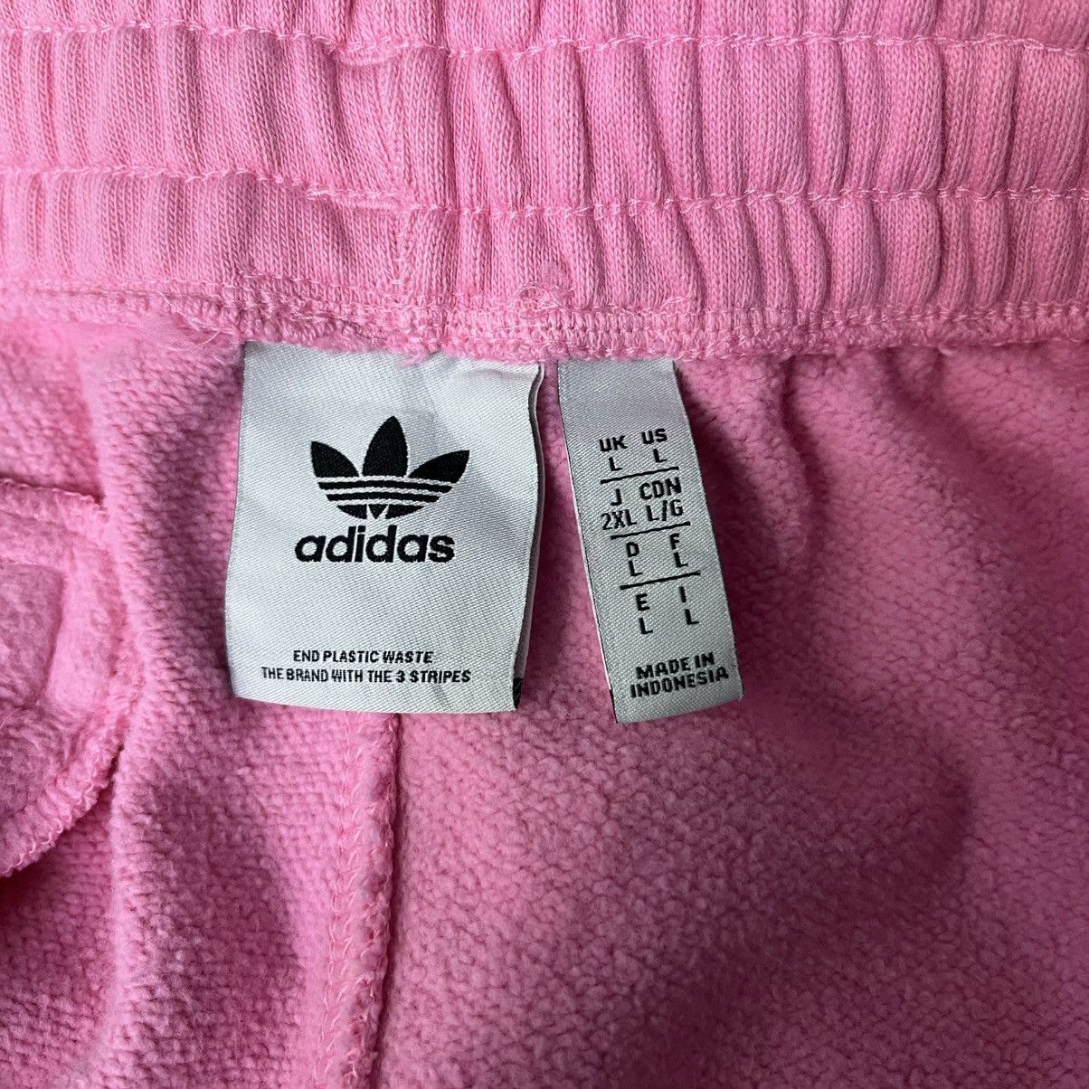 Adidas Adidas Rekive 3 Stripes Shorts Size US 32 / EU 48 - 8 Thumbnail