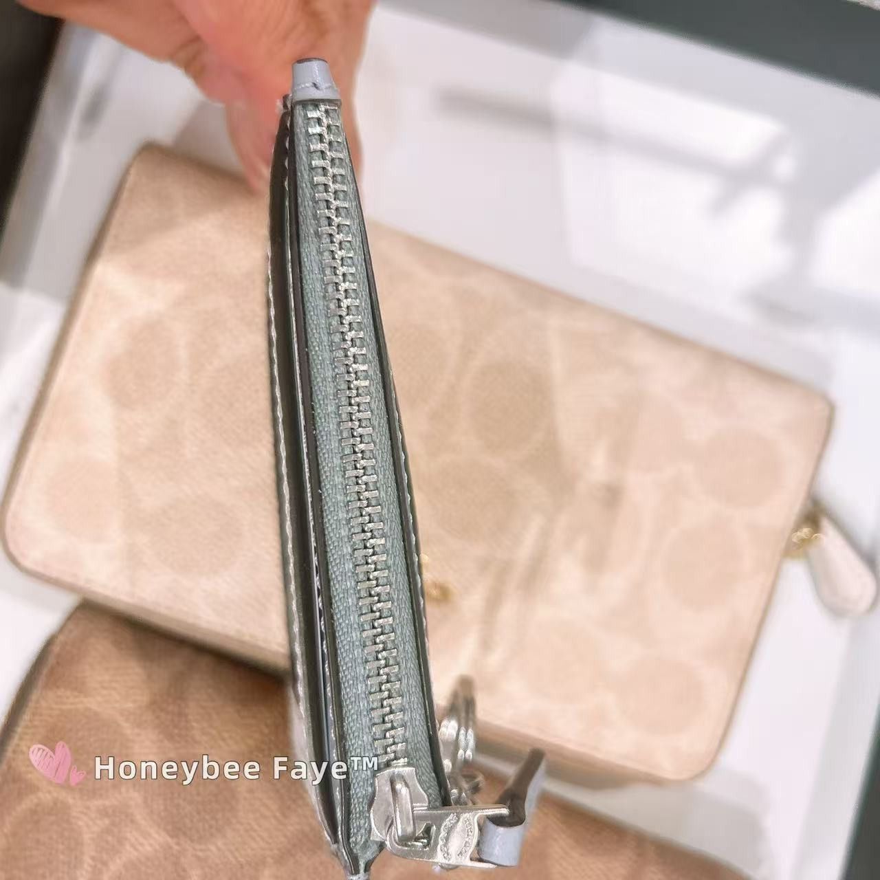 Coach Mini Skinny Id Case In Signature Canvas CEC49 Size ONE SIZE - 4 Thumbnail