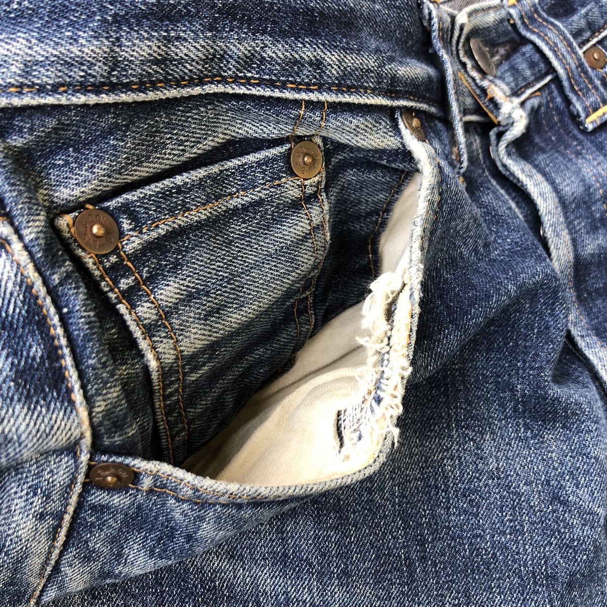 Levi's 🔥Accept Binding Offer🔥 Vintage Levi's Denim Pants Size US 28 / EU 44 - 15 Thumbnail