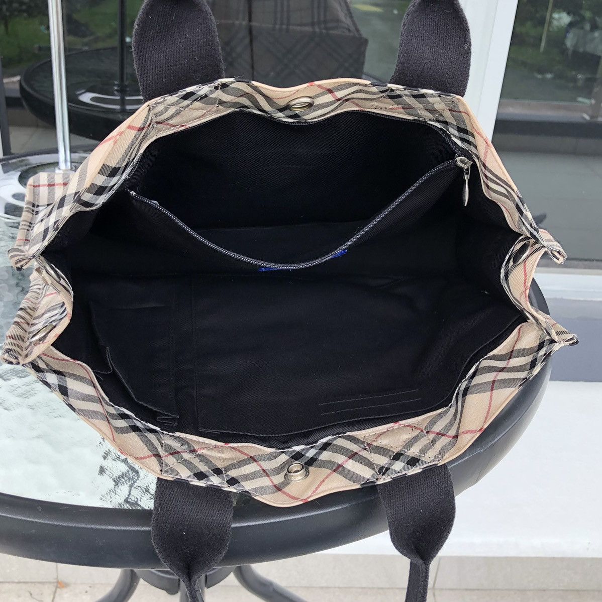 Burberry Burberry London Blue Label Nova Check Handbag / Tote Bag Size ONE SIZE - 10 Thumbnail