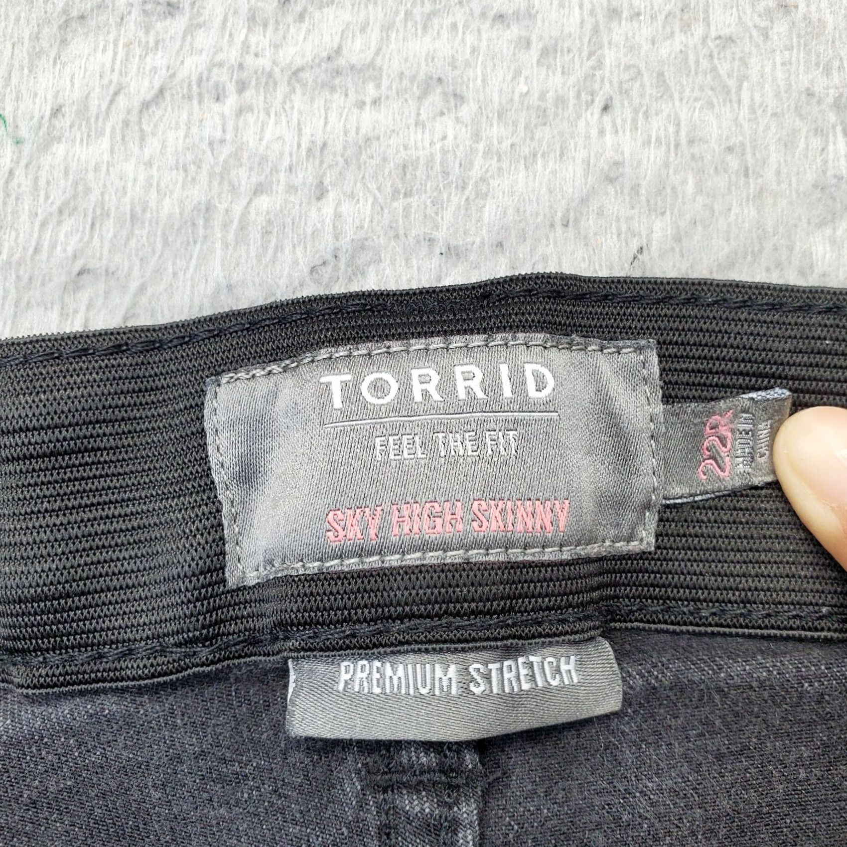 Torrid Torrid Jeans Womens Size 22 Black Denim Premium Stretch Distressed Comfort Skinny Jeans Size 40" / US 18 - 6 Thumbnail