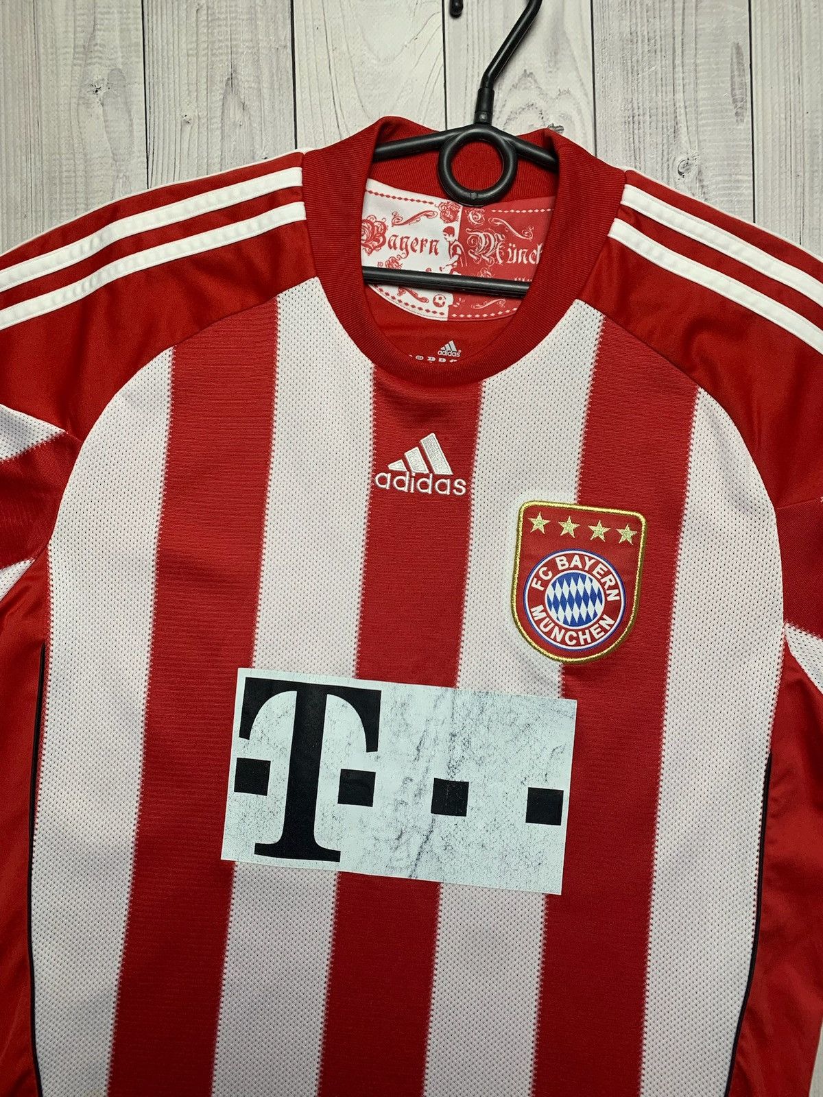 Adidas × Vintage Vintage adidas Bayern Munich soccer jersey size M Size US M / EU 48-50 / 2 - 2 Thumbnail