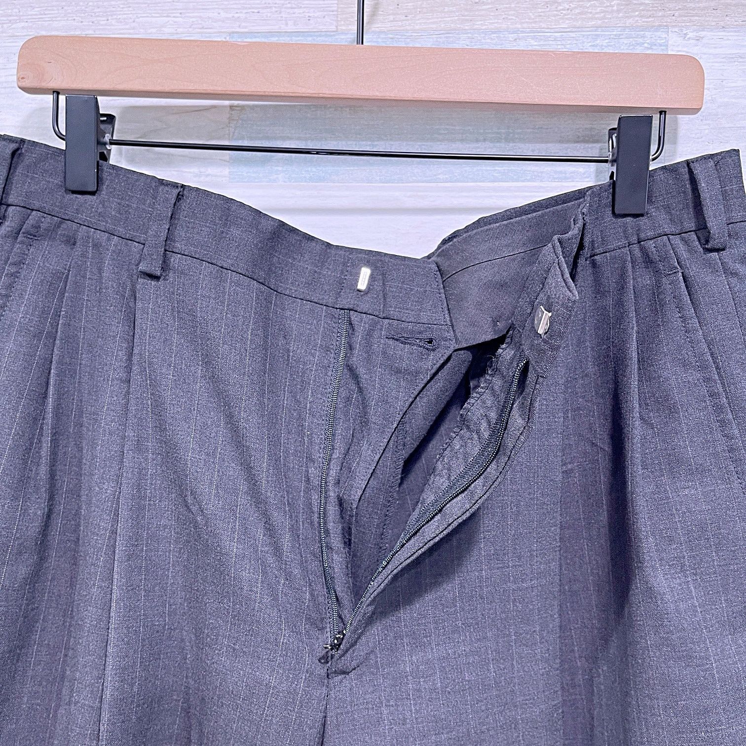 Brooks Brothers Brooks Brothers Brooksease Wool Suit Gray Stripe Mens 42R Size 42R - 13 Thumbnail