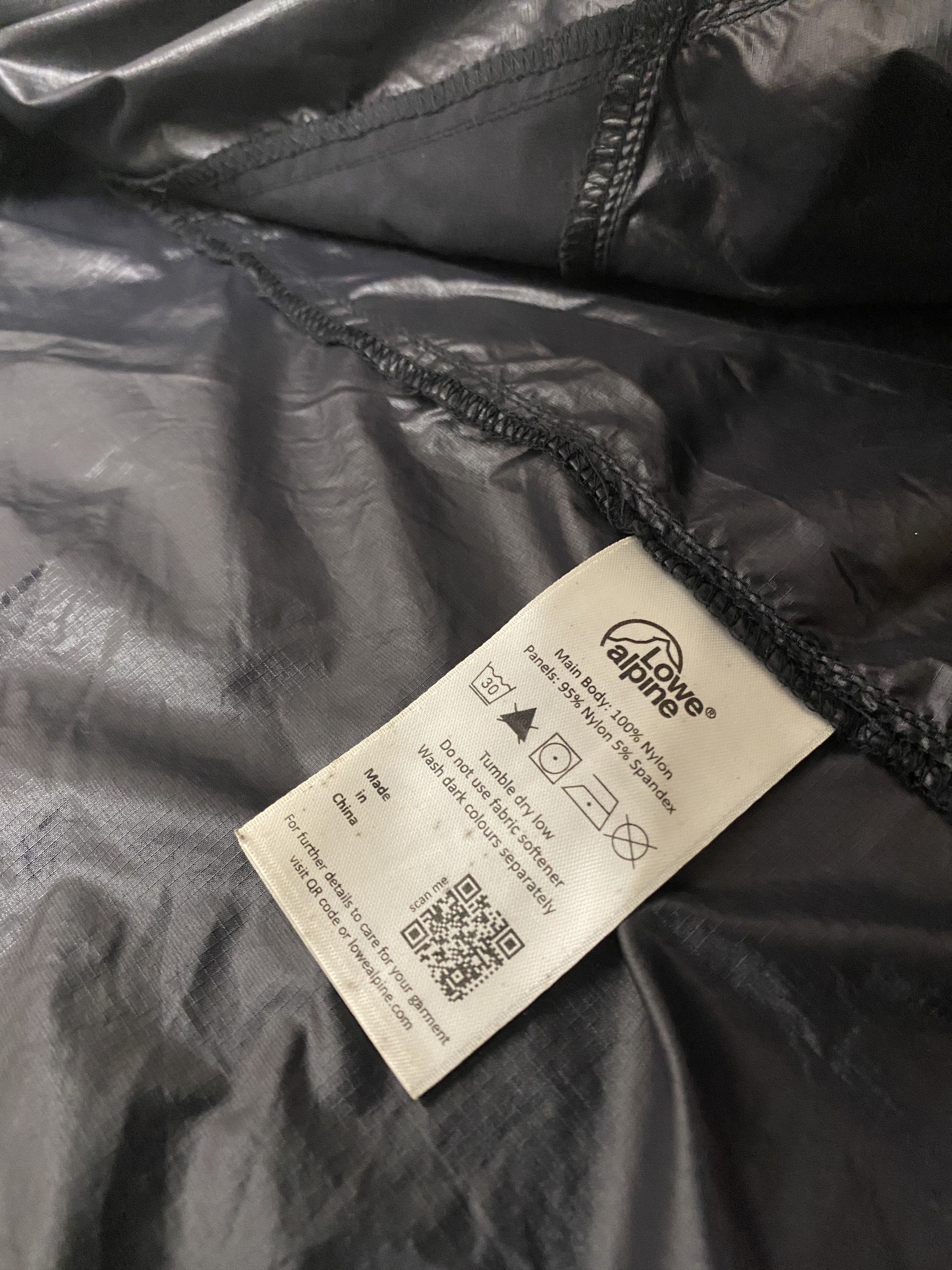 Other Outdoor Pocketable Light Jacket Second Branded LOWE ALPINE Size US L / EU 52-54 / 3 - 3 Thumbnail