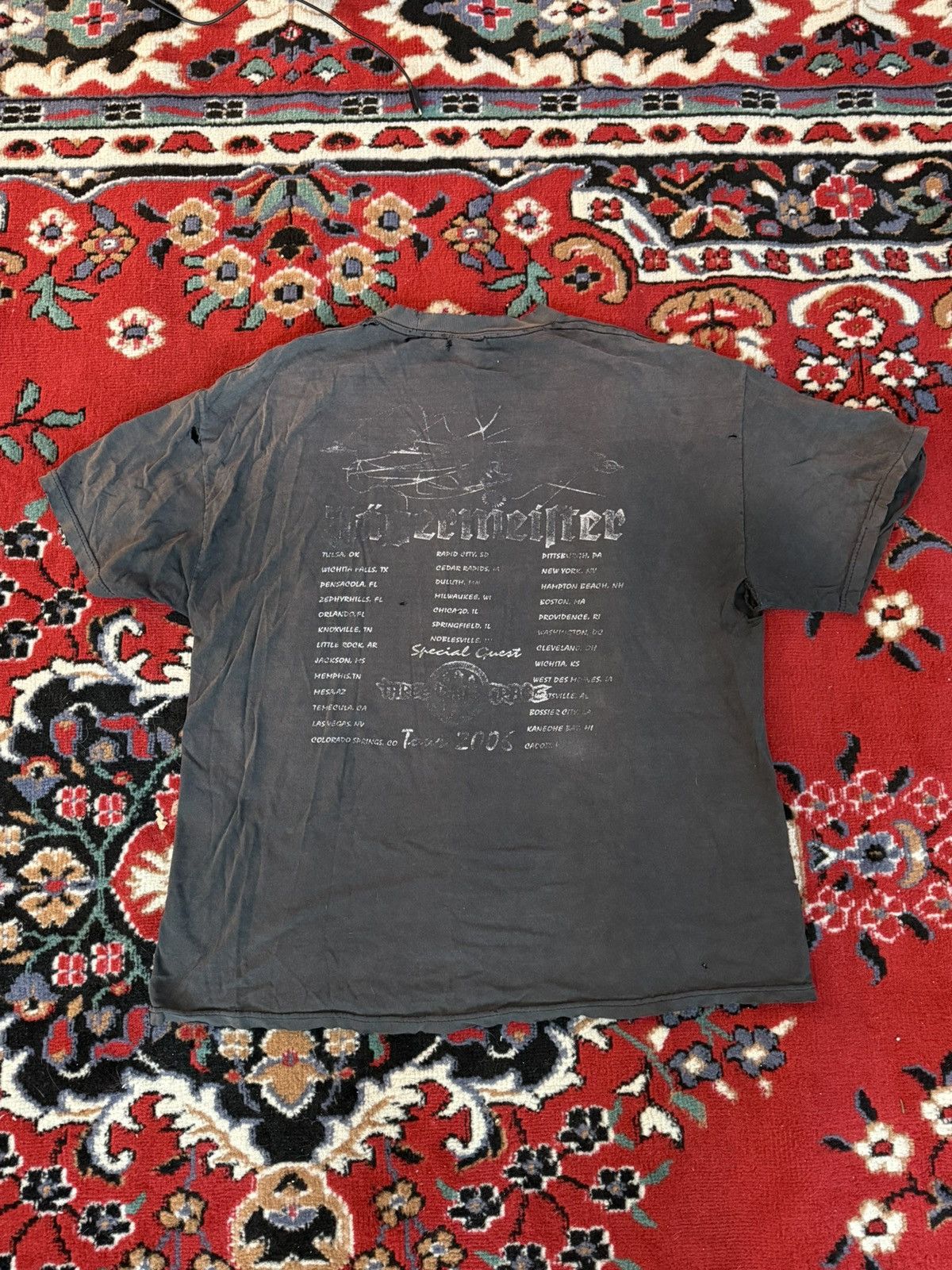 Vintage Vintage staind tshirt Size US L / EU 52-54 / 3 - 2 Thumbnail