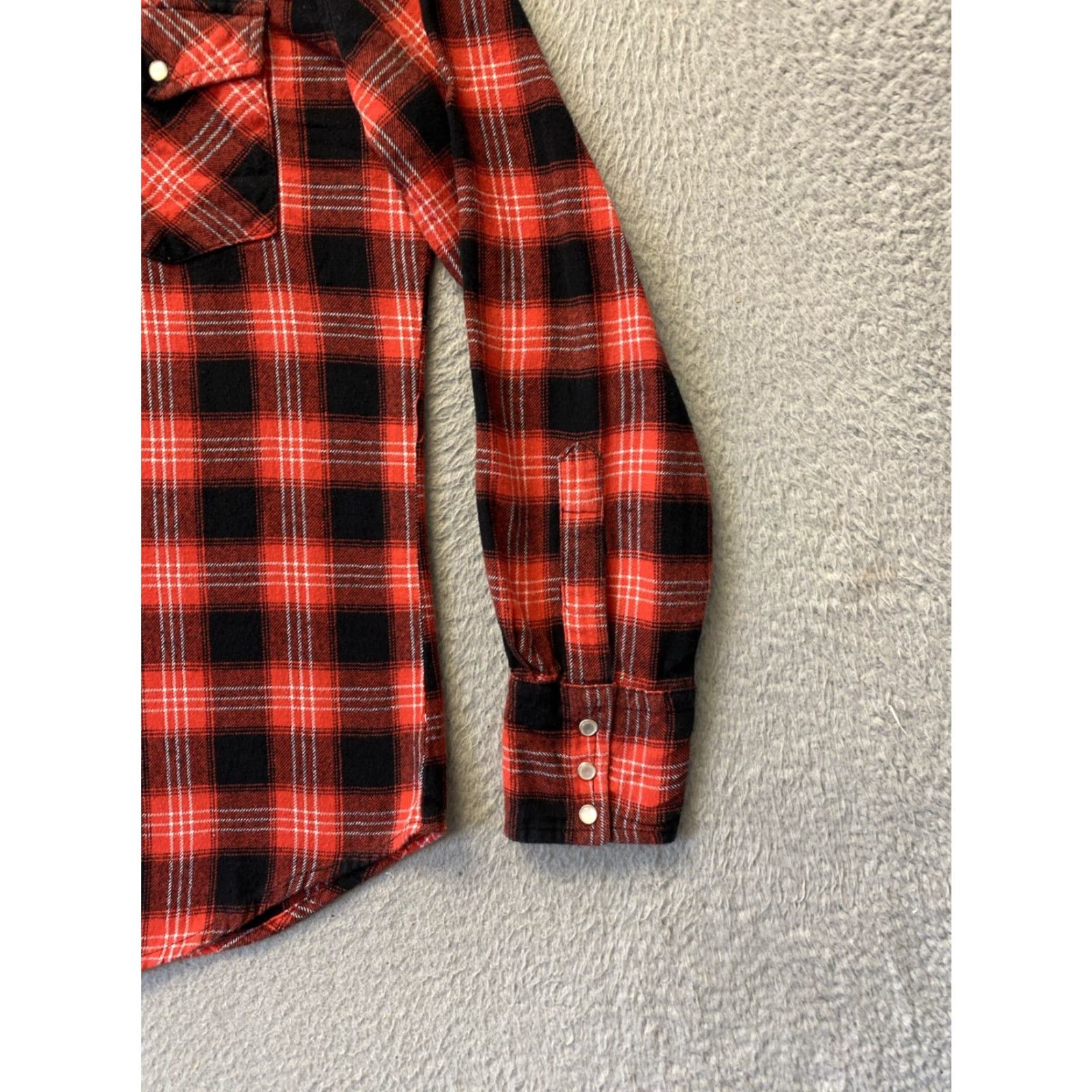Wrangler VINTAGE Wrangler Womens Western Shirt M Long Sleeve Plaid Red Pearl Snap Rodeo Rockabilly Size M / US 6-8 / IT 42-44 - 2 Thumbnail