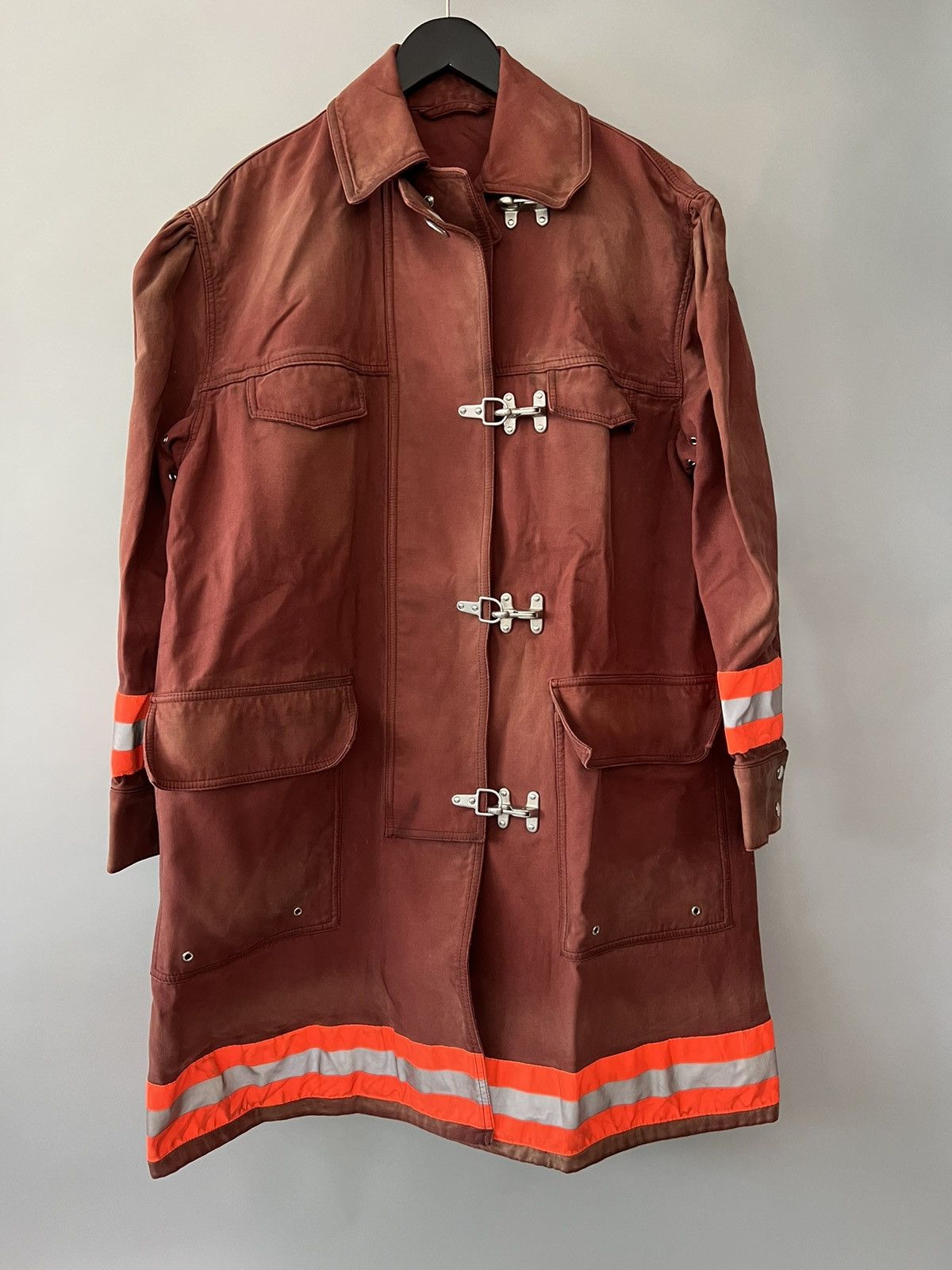 Calvin Klein 205W39NYC Calvin Klein 205W39NYC oversized firefighter coat Size US S / EU 44-46 / 1 - 1 Thumbnail