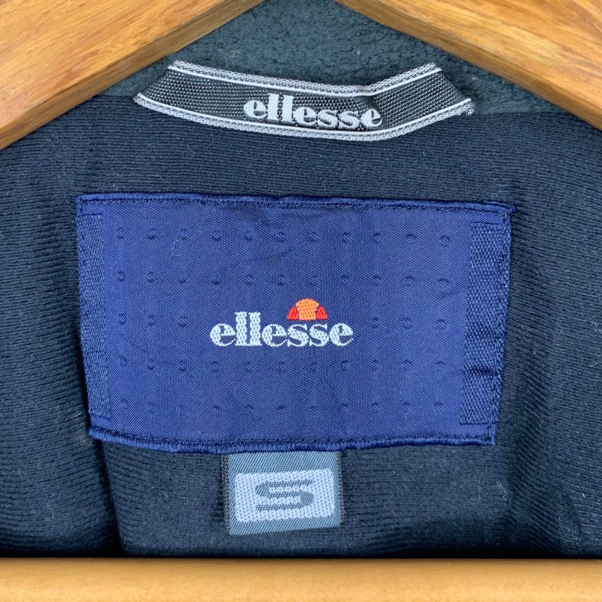 Ellesse ELLESSE Italian Designer Sportswear Small Logo Ski Jacket Size US S / EU 44-46 / 1 - 8 Thumbnail