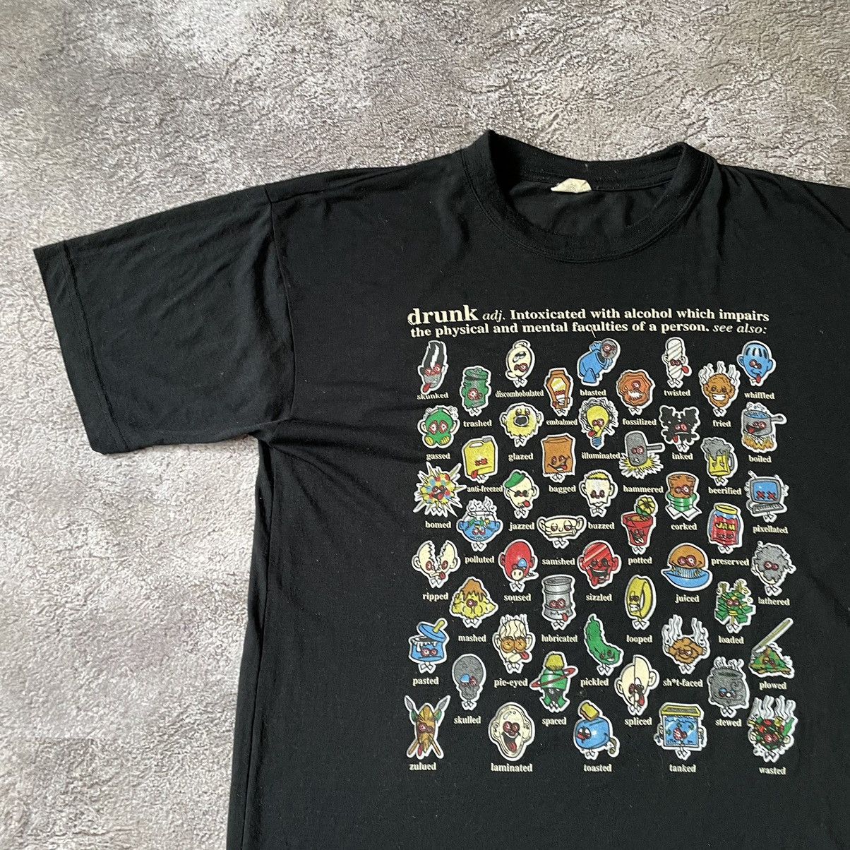 Gildan Vintage Y2K ADULT LOGO FUNNY DRUNK TRIP FACE L Size US L / EU 52-54 / 3 - 4 Thumbnail