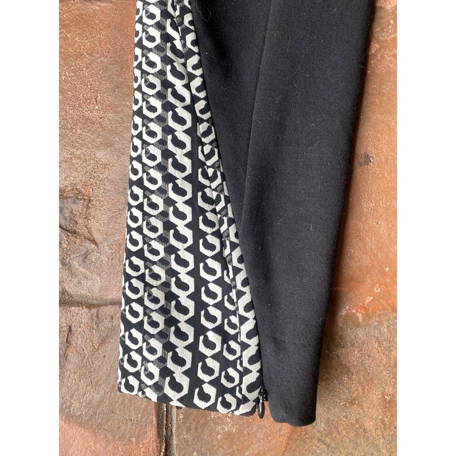 Diane von Furstenberg Diane Von Furstenberg Pants Women 2 Black Wool Skinny Leg Ankle Pocket Vintage No Pattern Size 26" / US 2 / IT 38 - 7 Thumbnail