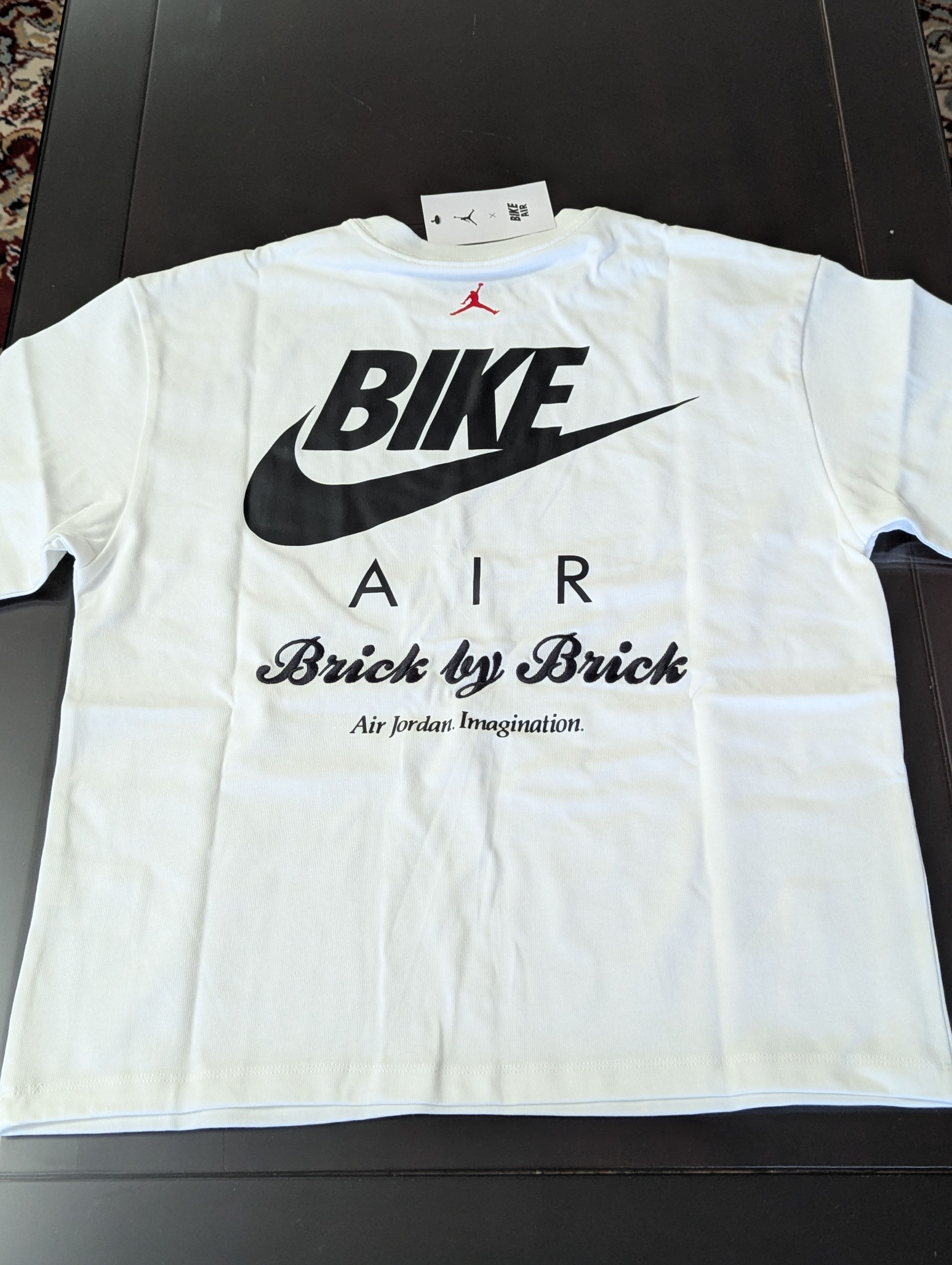 Jordan Brand Air Jordan "Brick by Brick" tee Size US S / EU 44-46 / 1 - 3 Thumbnail